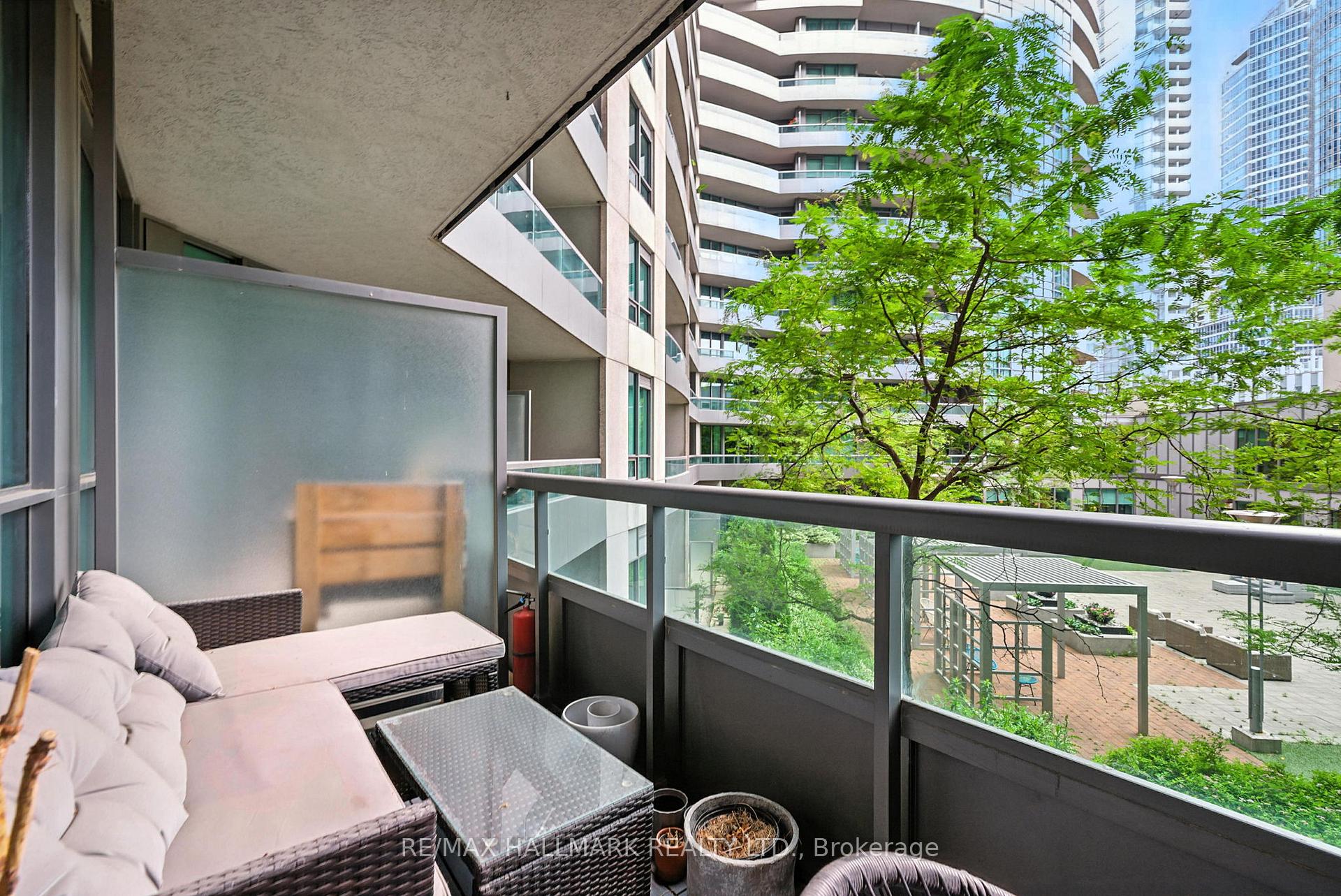 Photo 26 of Unit 301, 25 Lower Simcoe Street, Toronto, Waterfront Communities — HOMEH