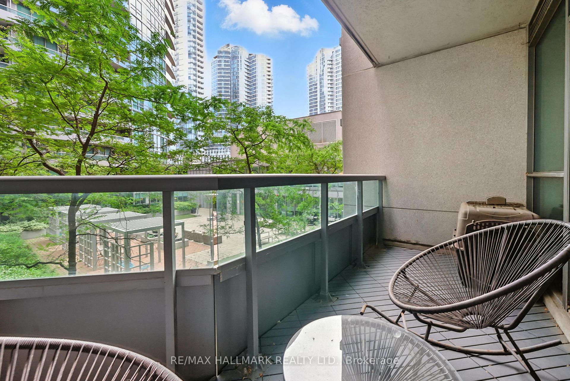 Photo 27 of Unit 301, 25 Lower Simcoe Street, Toronto, Waterfront Communities — HOMEH
