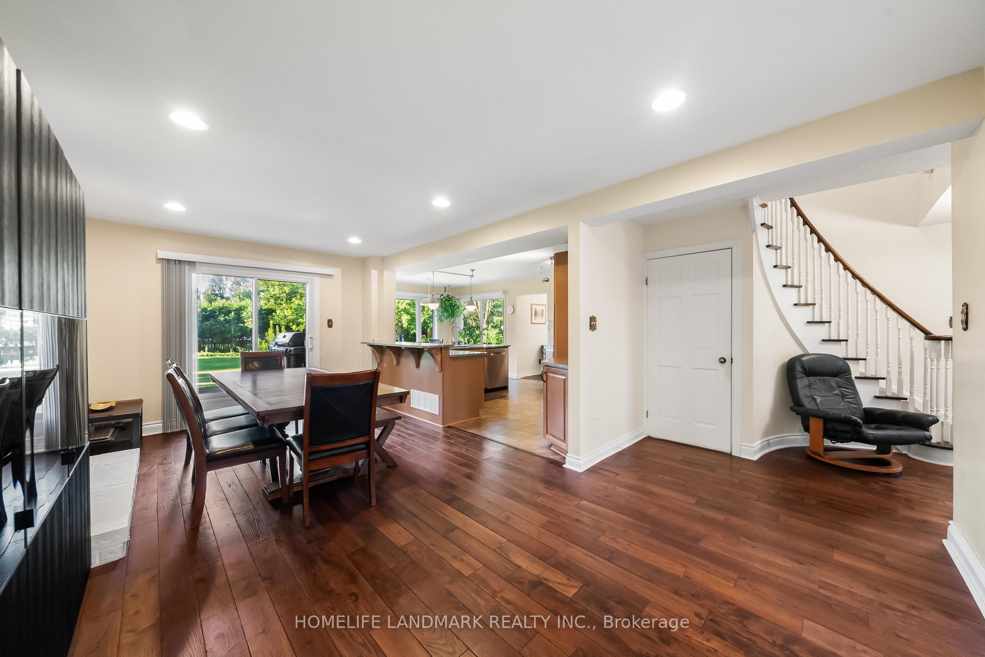 Photo 13 of 148 Burton Grove, King, King City — HOMEH