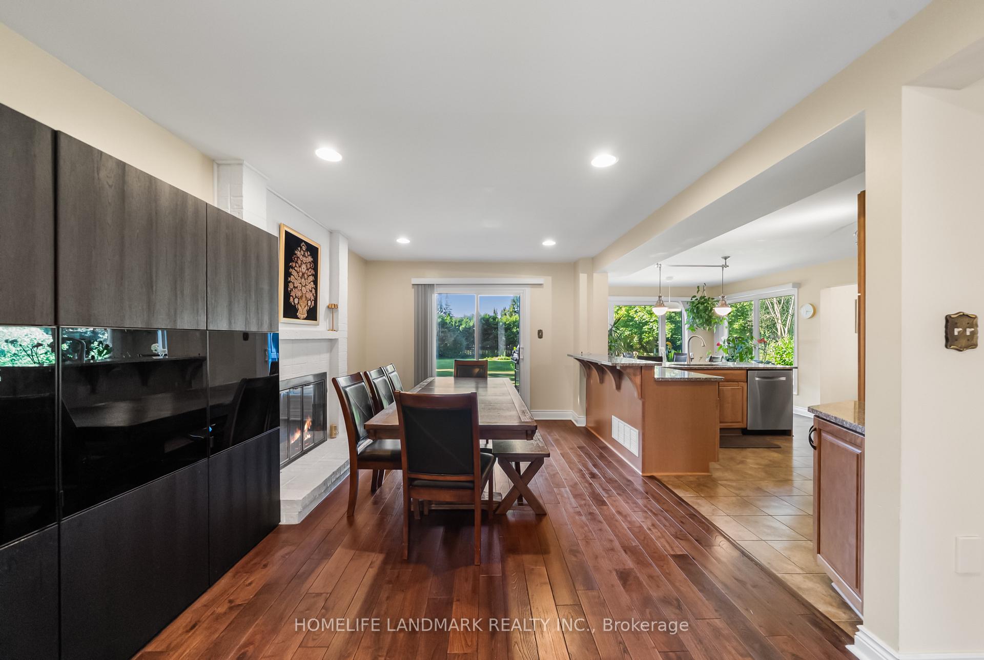 Photo 14 of 148 Burton Grove, King, King City — HOMEH
