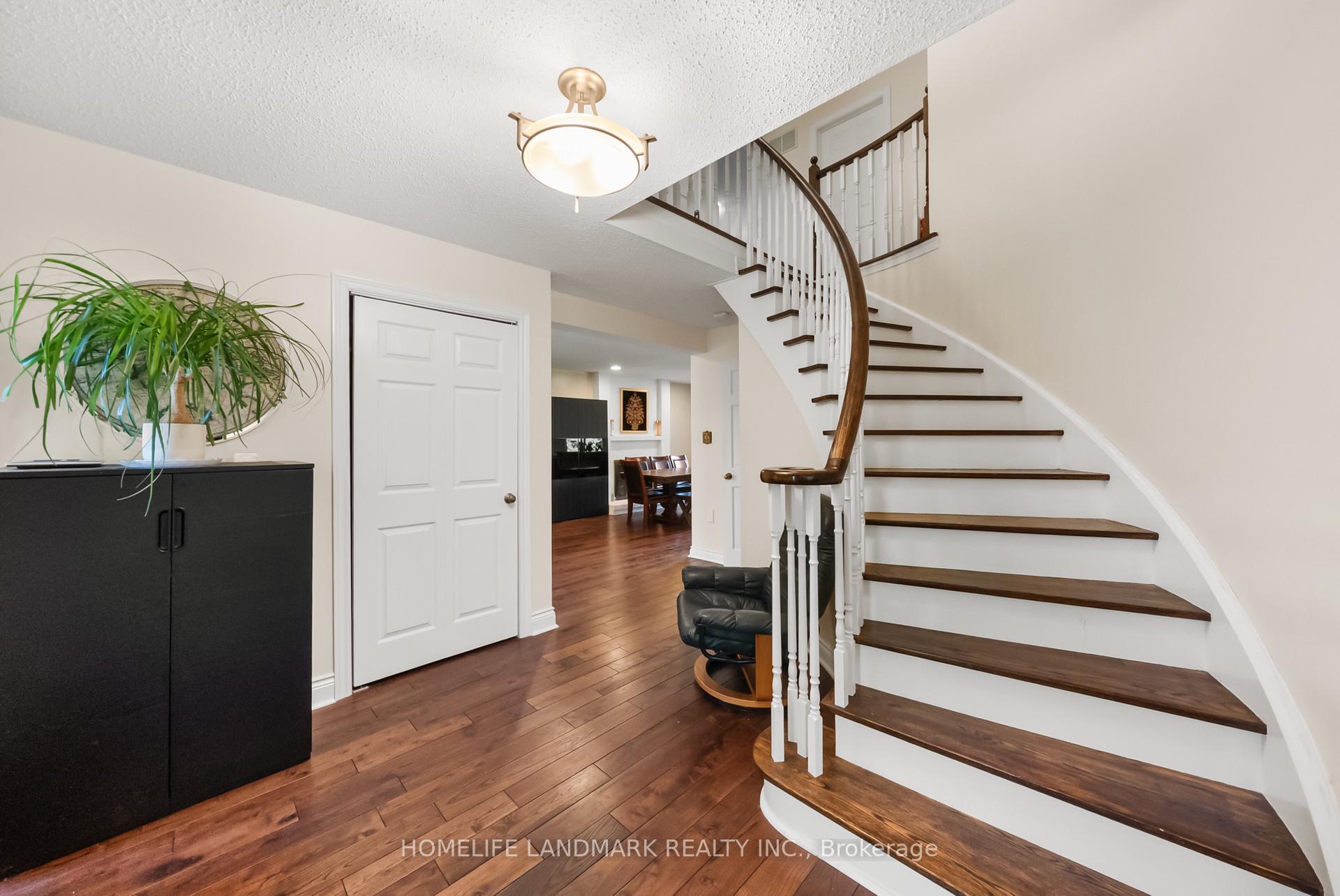 Photo 21 of 148 Burton Grove, King, King City — HOMEH