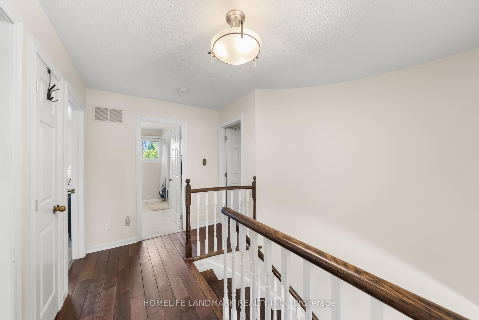 Photo 27 of 148 Burton Grove, King, King City — HOMEH