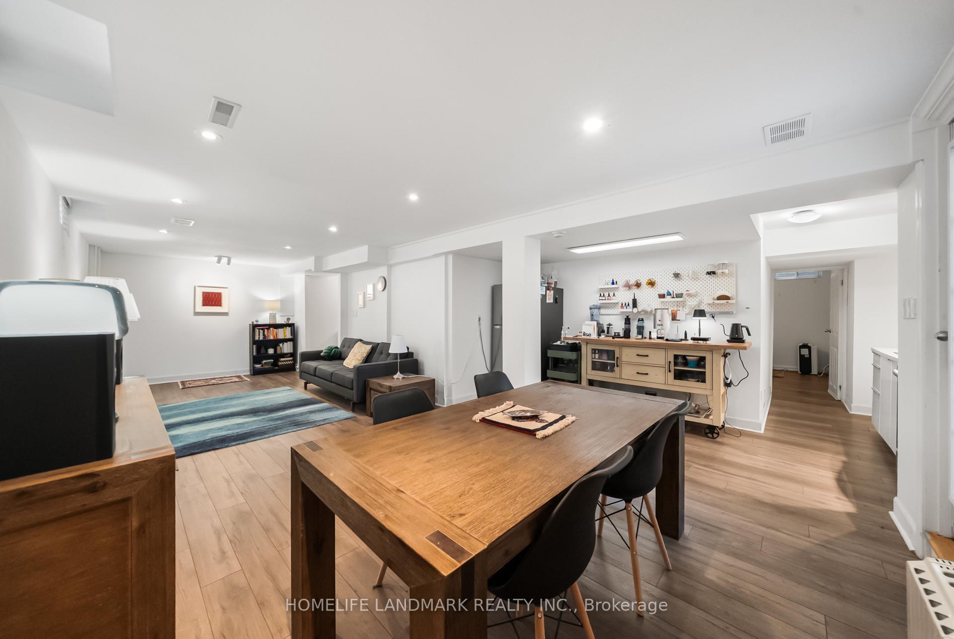 Photo 43 of 148 Burton Grove, King, King City — HOMEH