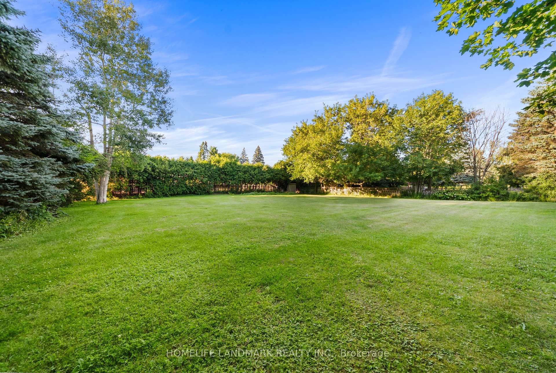 Photo 52 of 148 Burton Grove, King, King City — HOMEH