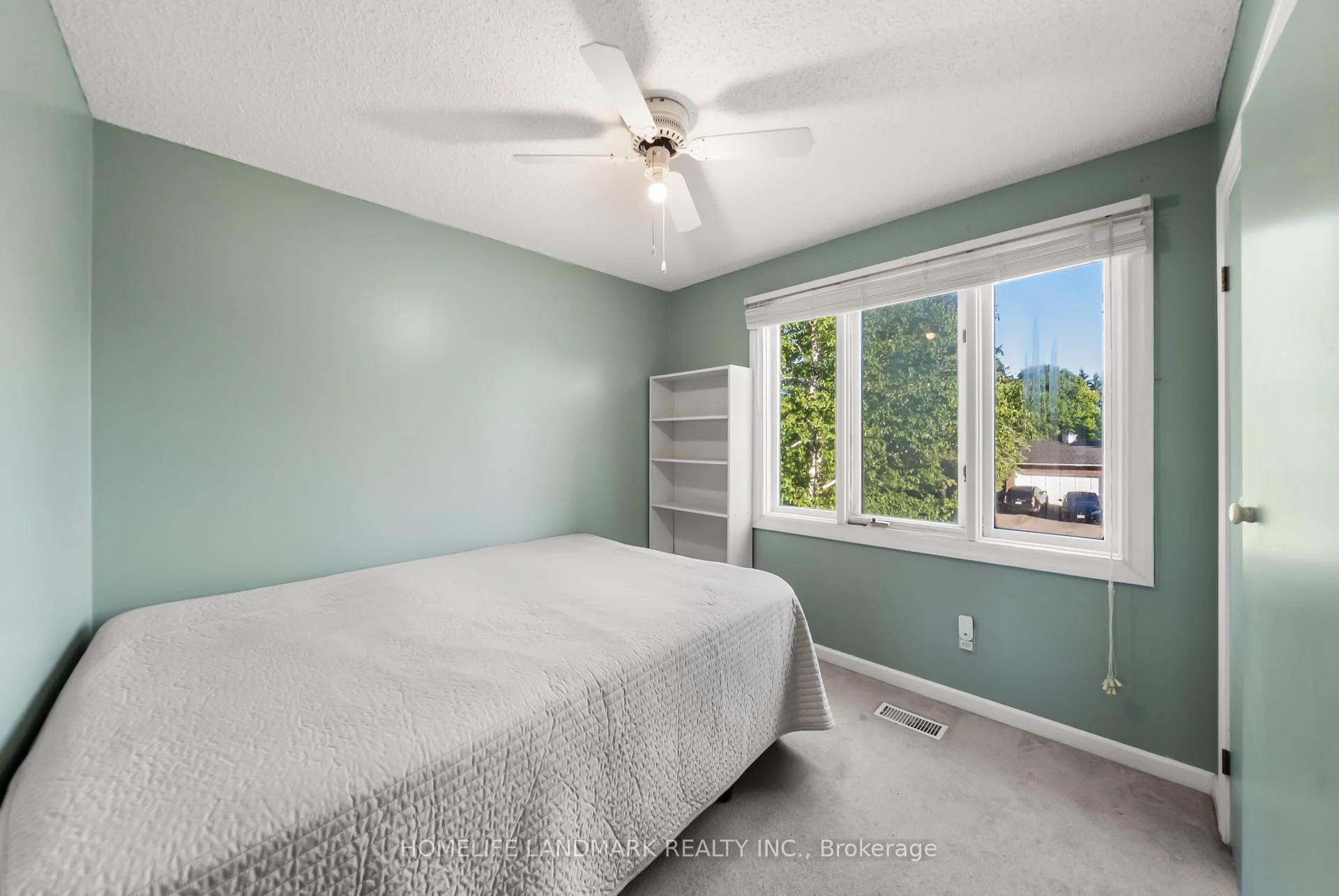 Photo 35 of 148 Burton Grove, King, King City — HOMEH