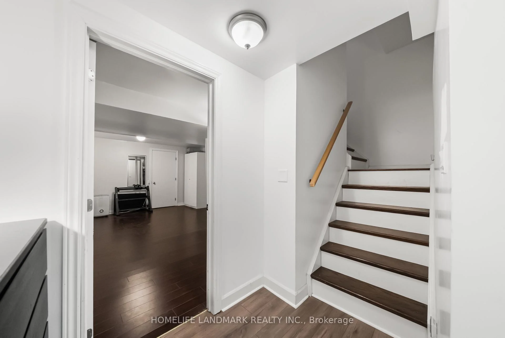 Photo 36 of 148 Burton Grove, King, King City — HOMEH
