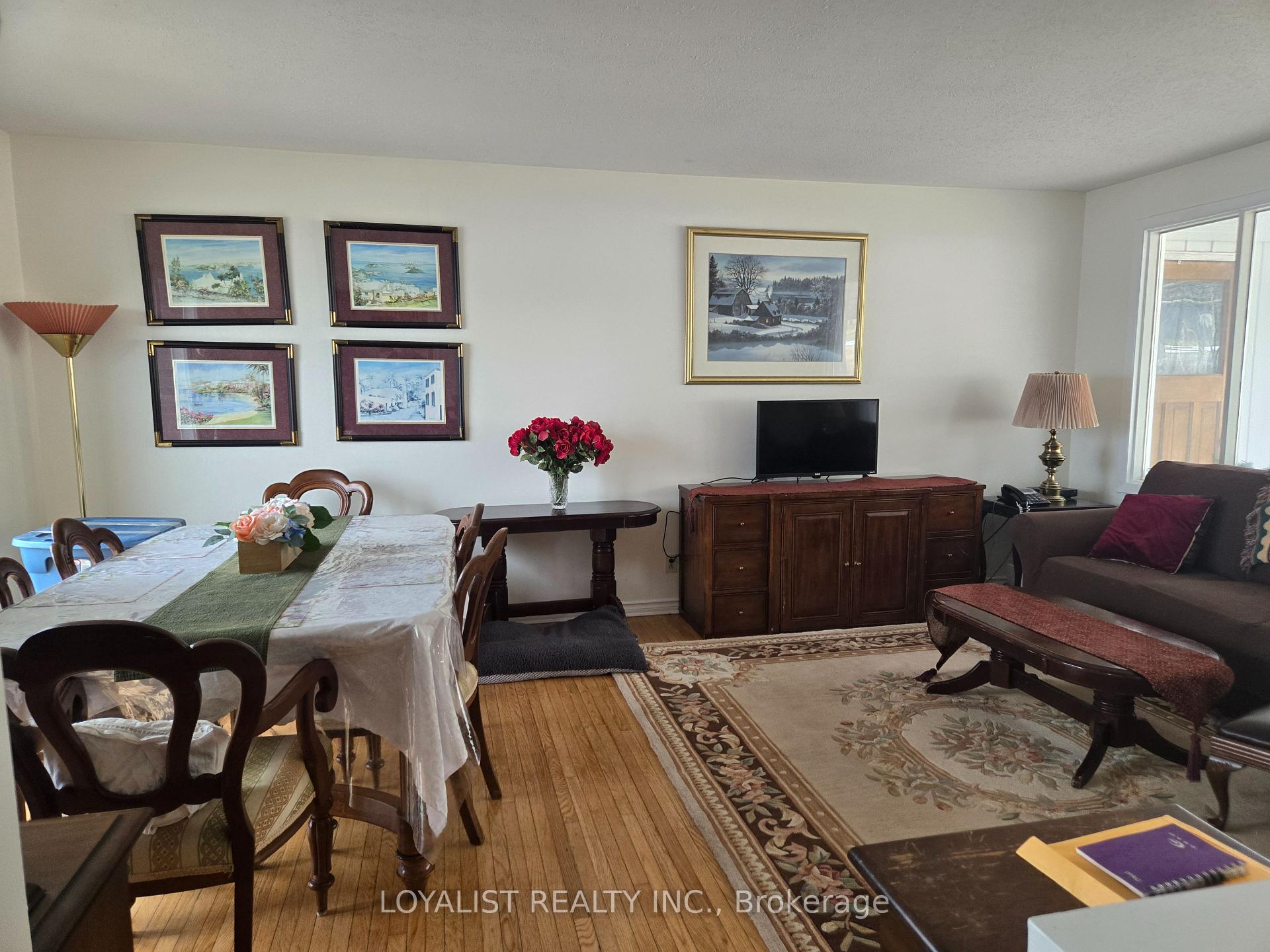 Photo 3 of 25 Redner Lane, Prince Edward County, Ameliasburg Ward — HOMEH