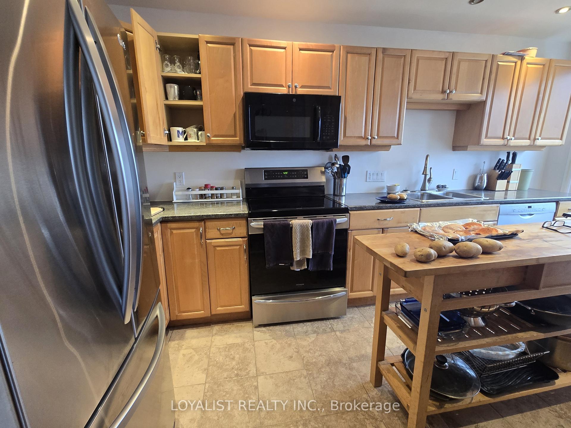Photo 9 of 25 Redner Lane, Prince Edward County, Ameliasburg Ward — HOMEH