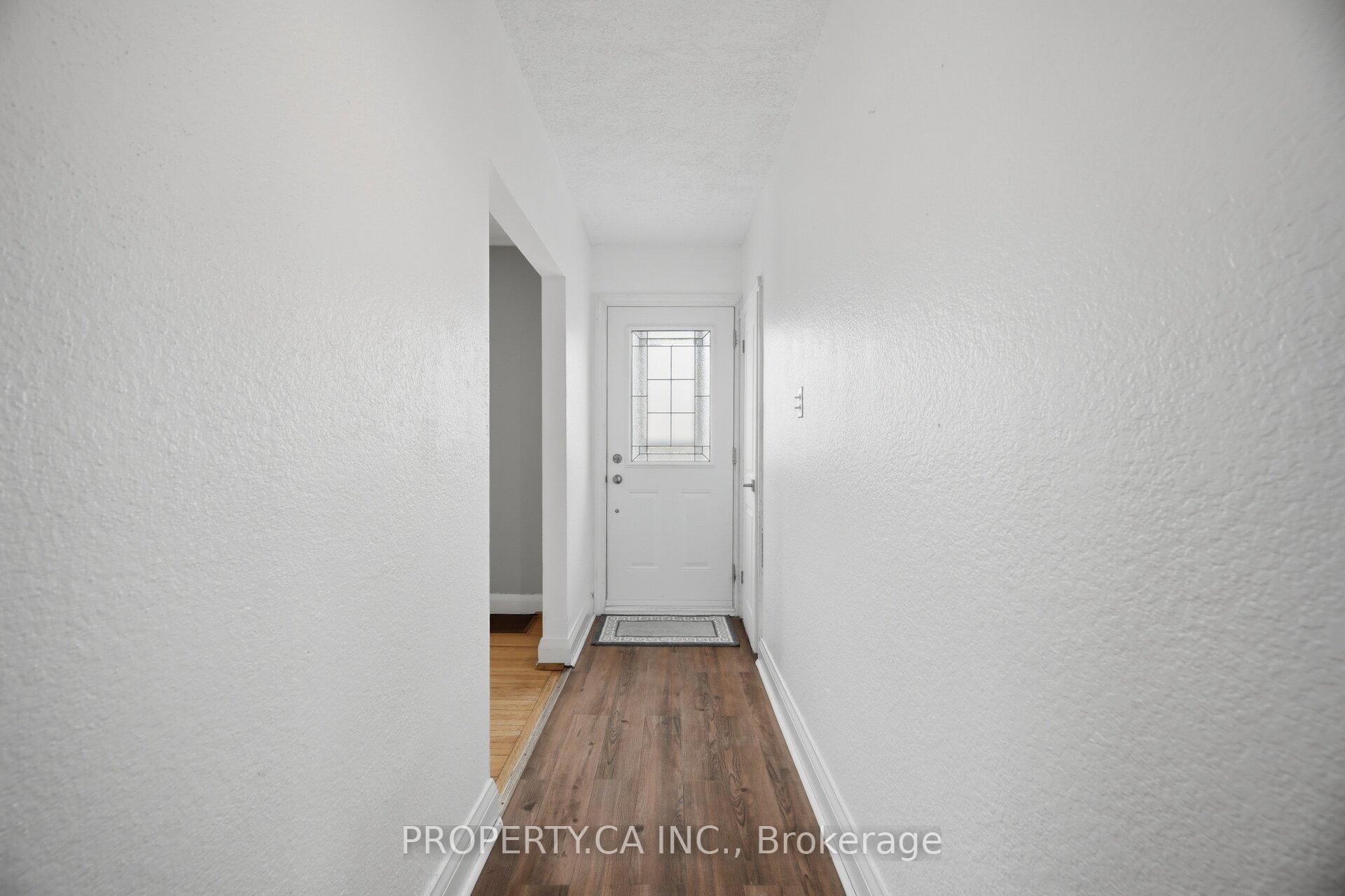 Photo 2 of 109 Pleasant Avenue, North York, Newtonbrook West — HOMEH