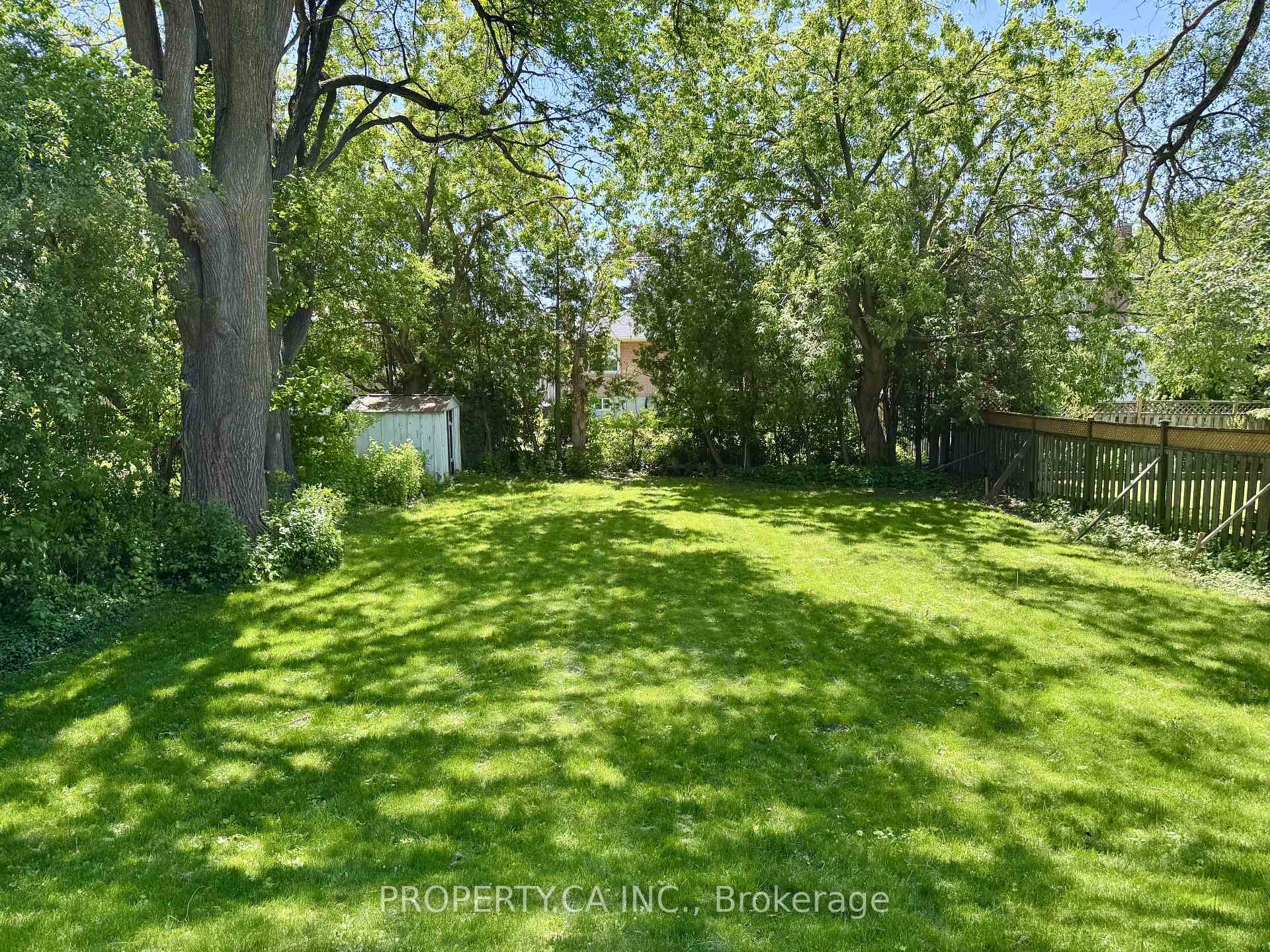 Photo 29 of 109 Pleasant Avenue, North York, Newtonbrook West — HOMEH