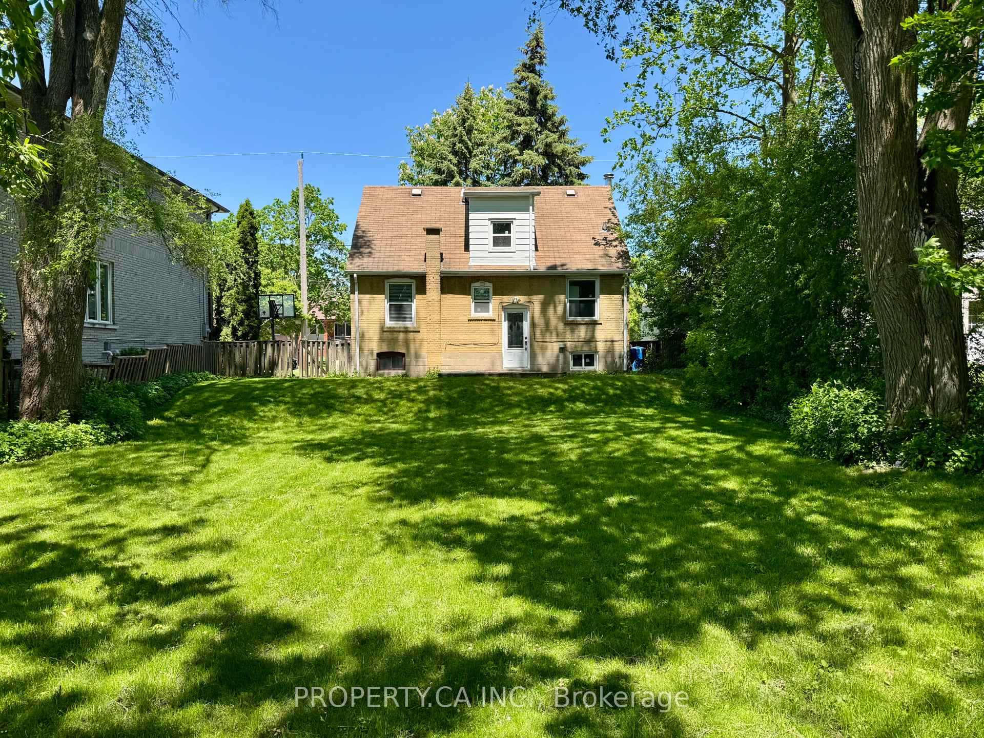 Photo 30 of 109 Pleasant Avenue, North York, Newtonbrook West — HOMEH
