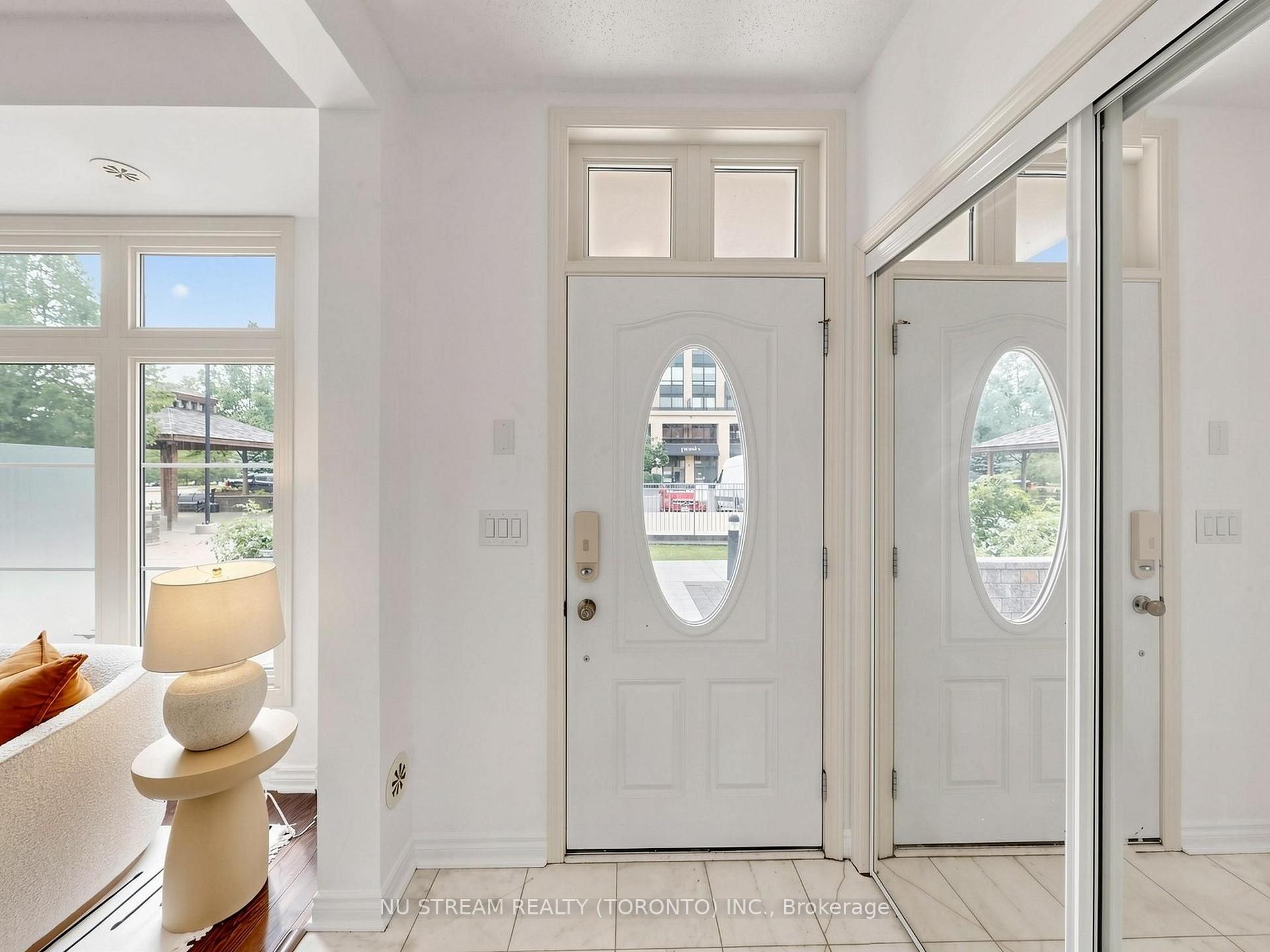 Photo 25 of Unit 5, 7 Brighton Place, Vaughan, Crestwood-Springfarm-Yorkhill — HOMEH