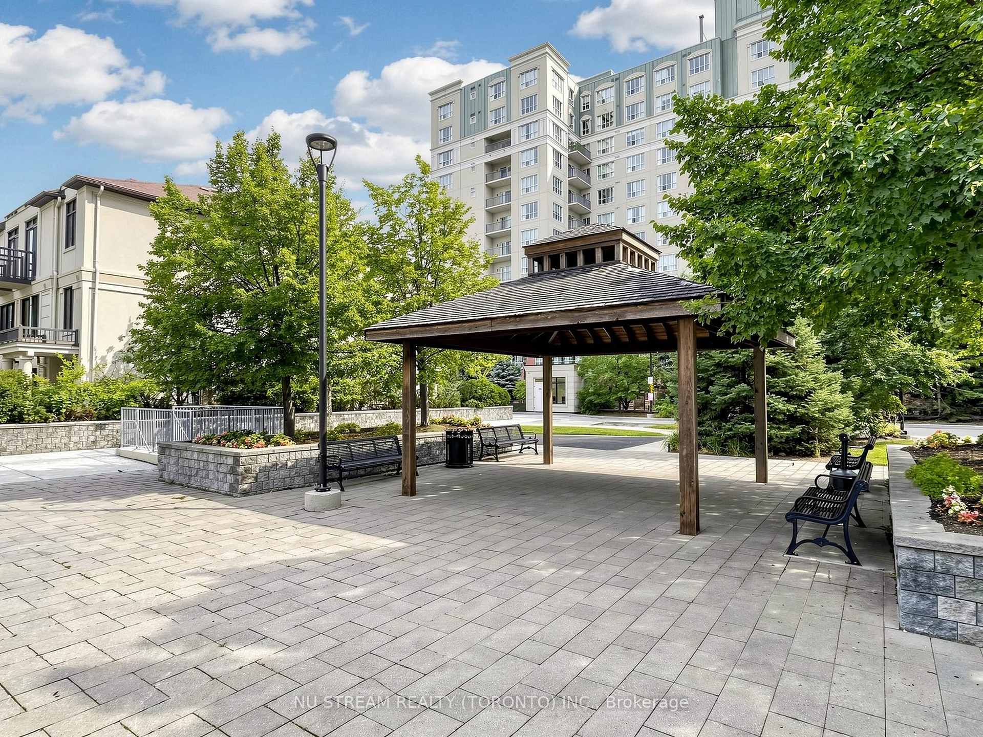Photo 47 of Unit 5, 7 Brighton Place, Vaughan, Crestwood-Springfarm-Yorkhill — HOMEH