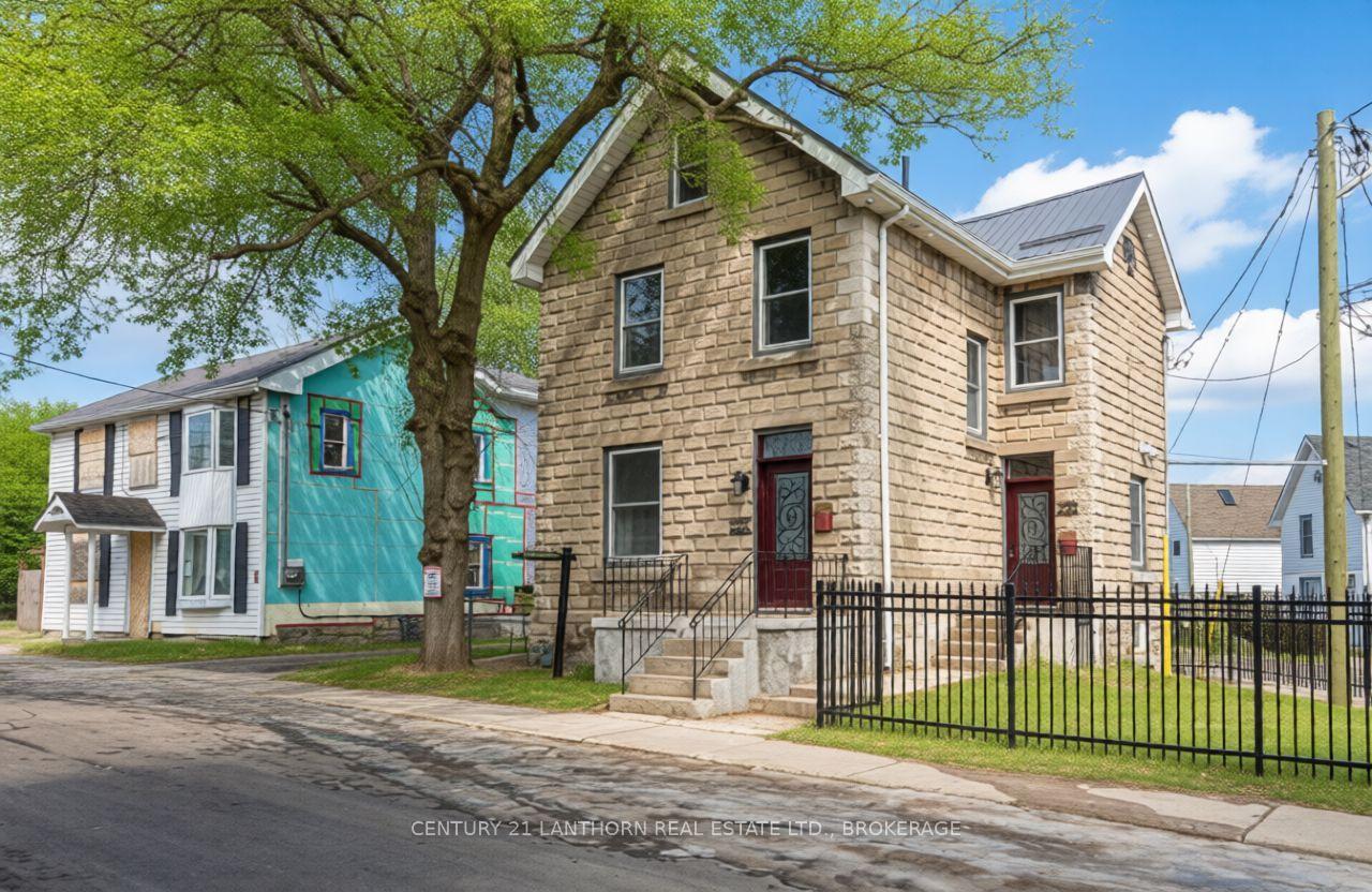 Photo of Unit 1, 45 Chestnut Street