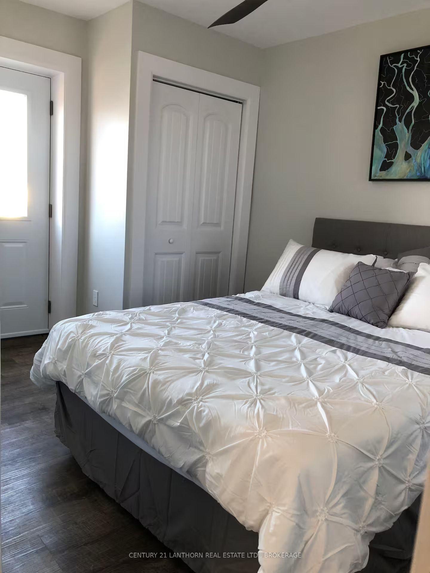 Photo 8 of Unit 1, 45 Chestnut Street, Kingston, East of Sir John A. Blvd — HOMEH
