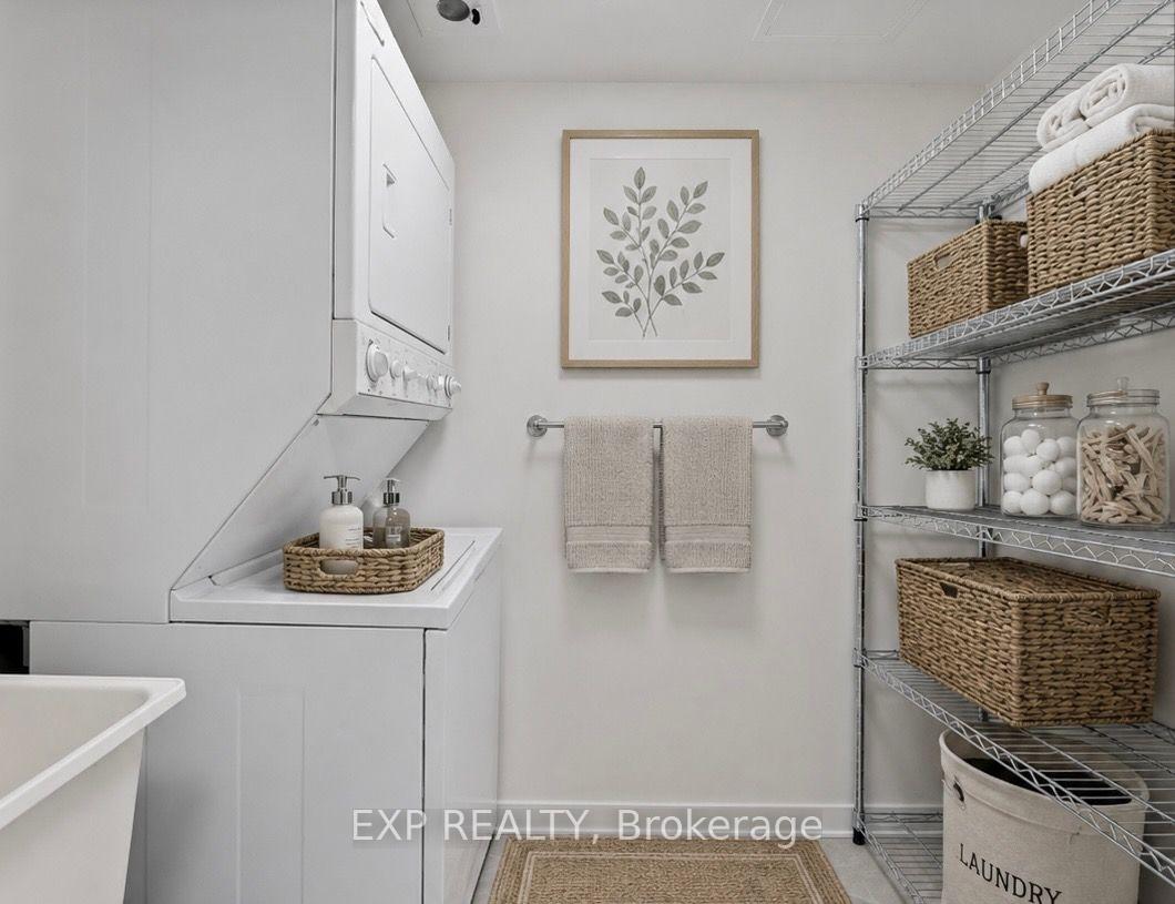 Photo 16 of Unit 210, 2506 Rutherford Road, Vaughan, Maple — HOMEH