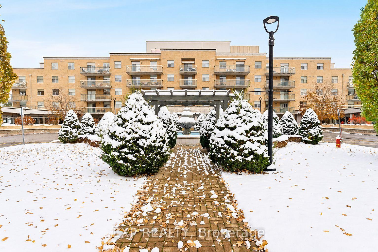 Photo 21 of Unit 210, 2506 Rutherford Road, Vaughan, Maple — HOMEH