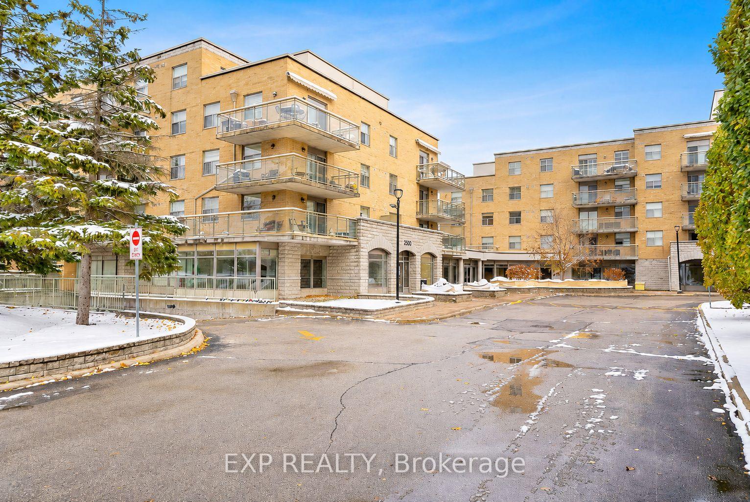 Photo 22 of Unit 210, 2506 Rutherford Road, Vaughan, Maple — HOMEH