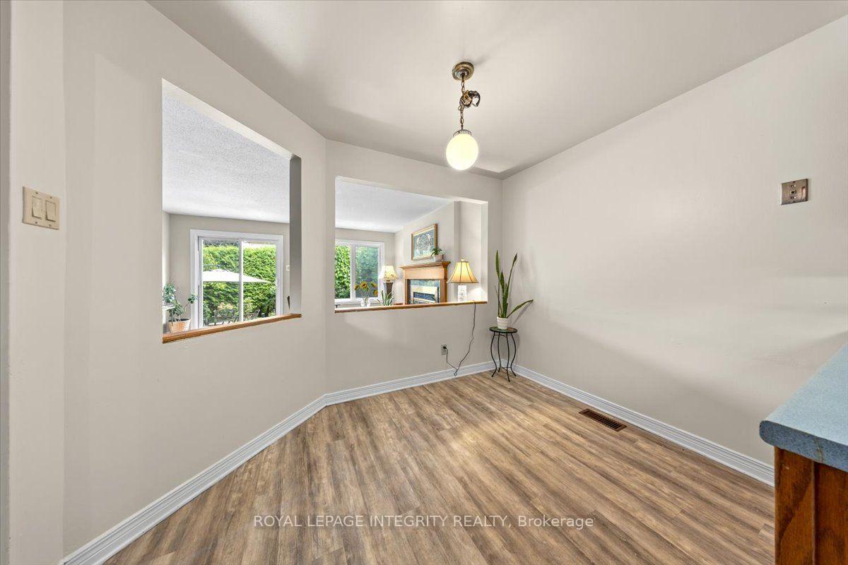 Photo 9 of 1 Strathbury Street, Ottawa, Centrepointe — HOMEH