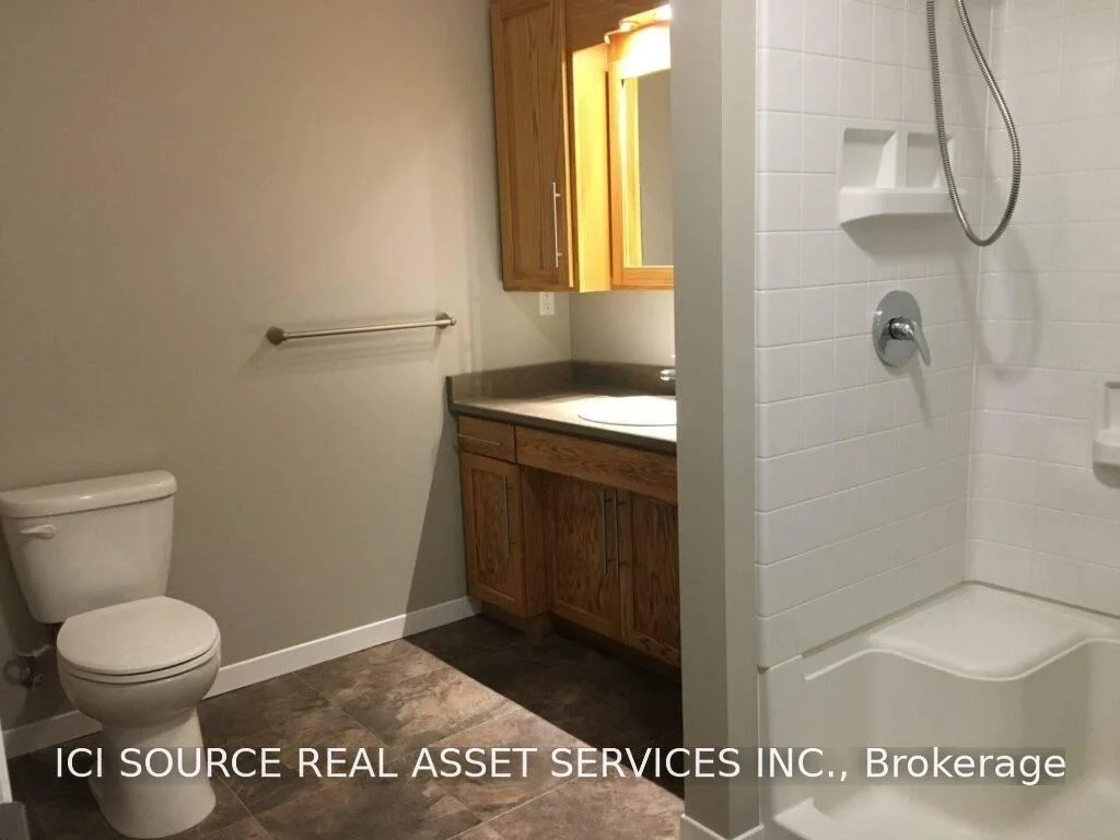 Photo 4 of Unit 101, 850 Alpha Street, Owen Sound — HOMEH