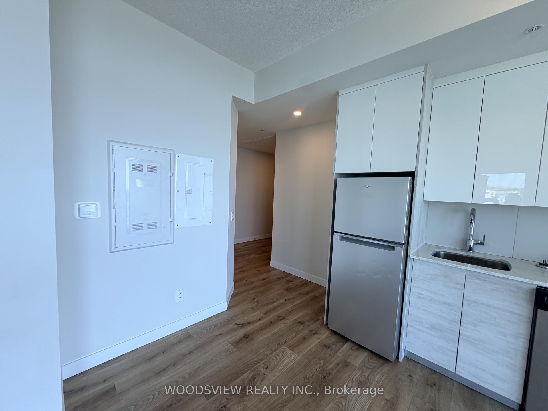 Photo 6 of Unit 1707, 60 Frederick Street, Kitchener, Civic Centre — HOMEH