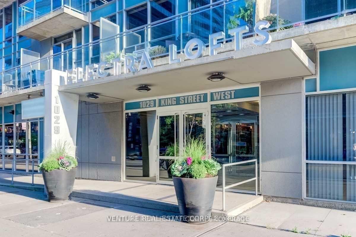 Photo 2 of Unit 209, 1029 King Street W, Toronto, Niagara — HOMEH