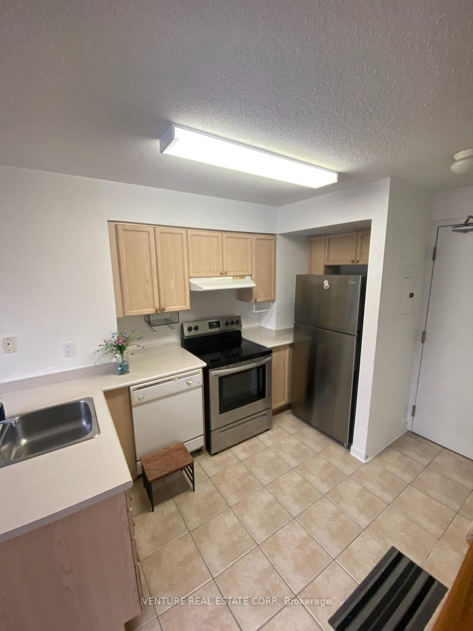 Photo 5 of Unit 209, 1029 King Street W, Toronto, Niagara — HOMEH