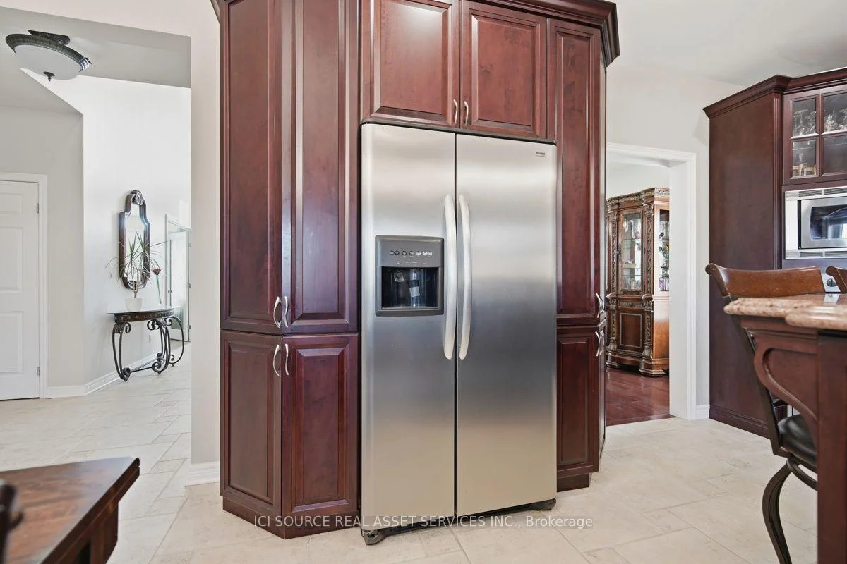 Photo 55 of 1017 Apricot Place, London, South K — HOMEH
