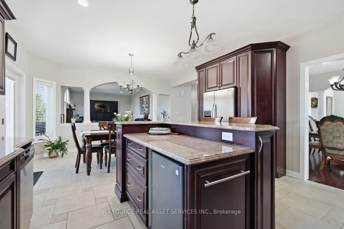 Photo 72 of 1017 Apricot Place, London, South K — HOMEH