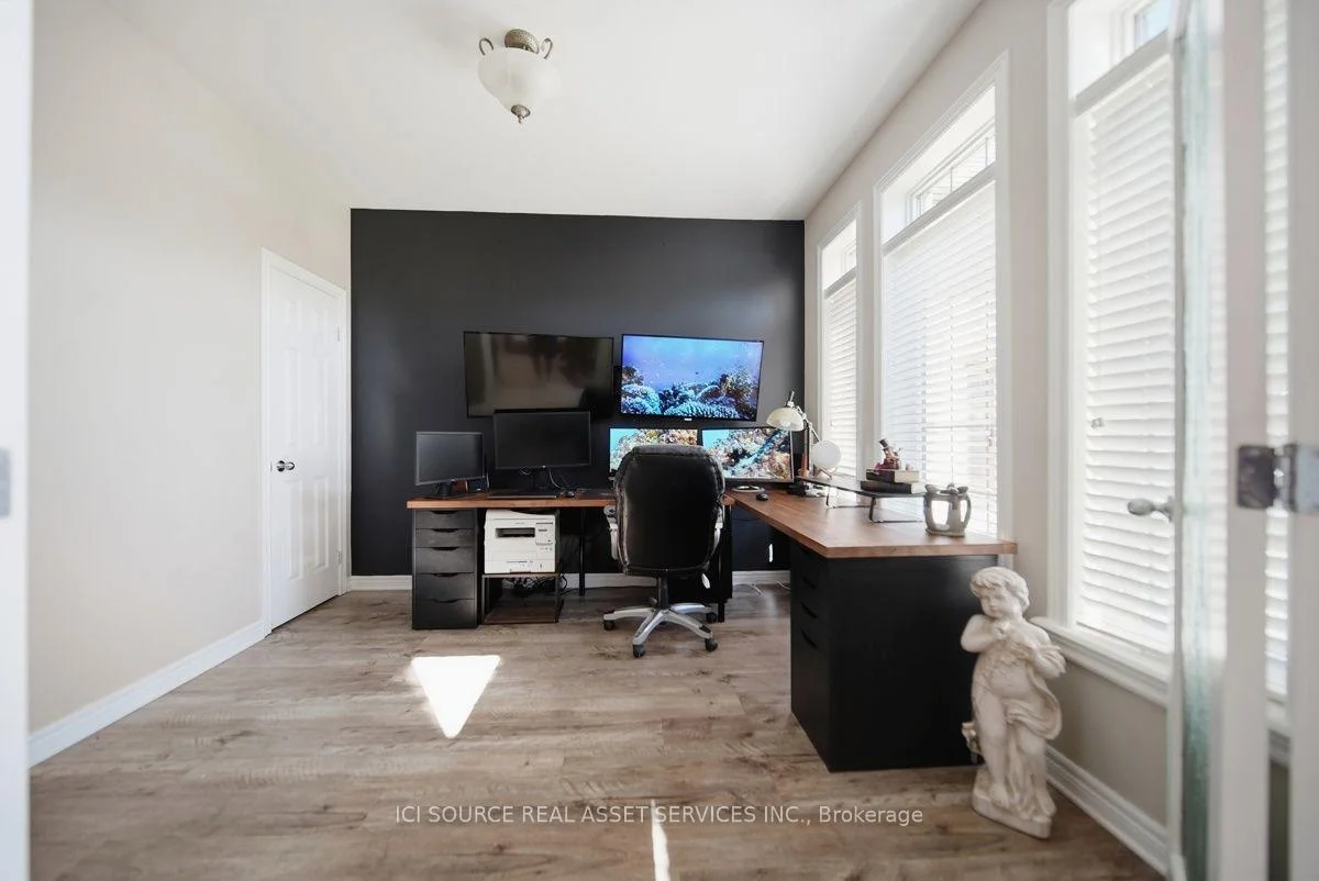 Photo 88 of 1017 Apricot Place, London, South K — HOMEH