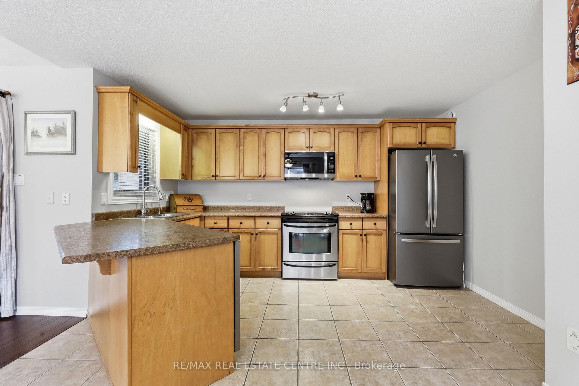 Photo 8 of 165 Silk Drive, Shelburne — HOMEH