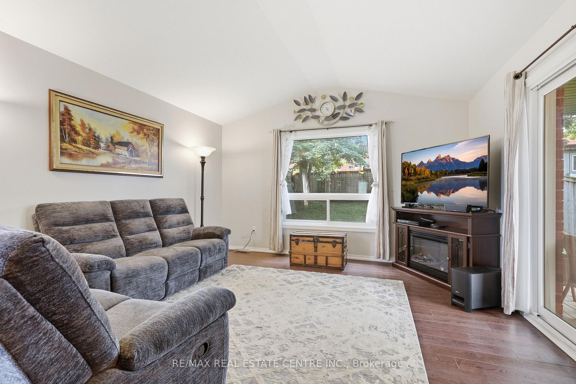 Photo 11 of 165 Silk Drive, Shelburne — HOMEH