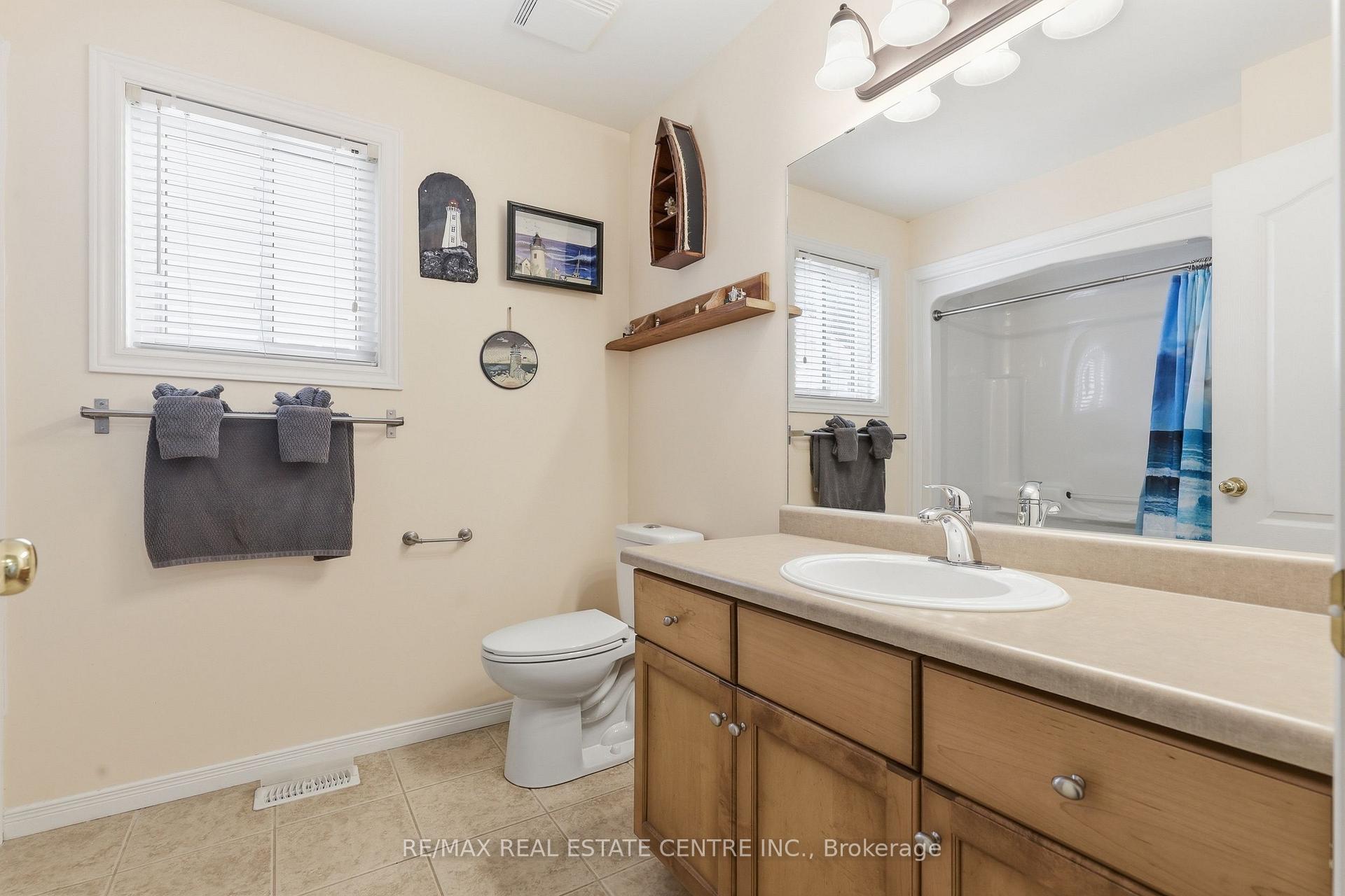 Photo 17 of 165 Silk Drive, Shelburne — HOMEH