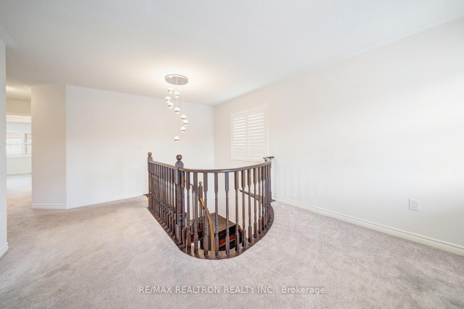 Photo 22 of 295 Northglen Boulevard, Clarington, Bowmanville — HOMEH