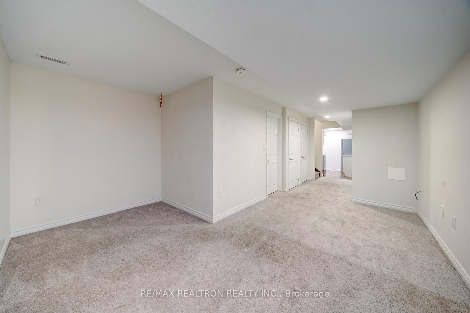 Photo 42 of 295 Northglen Boulevard, Clarington, Bowmanville — HOMEH
