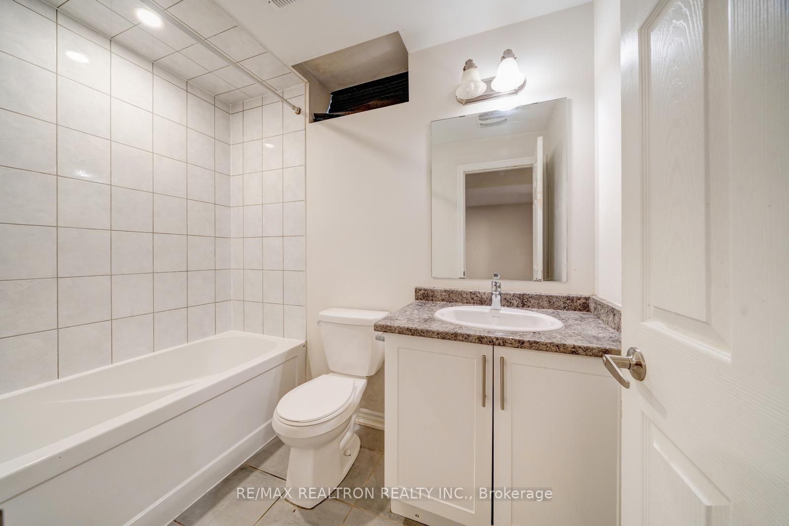 Photo 44 of 295 Northglen Boulevard, Clarington, Bowmanville — HOMEH