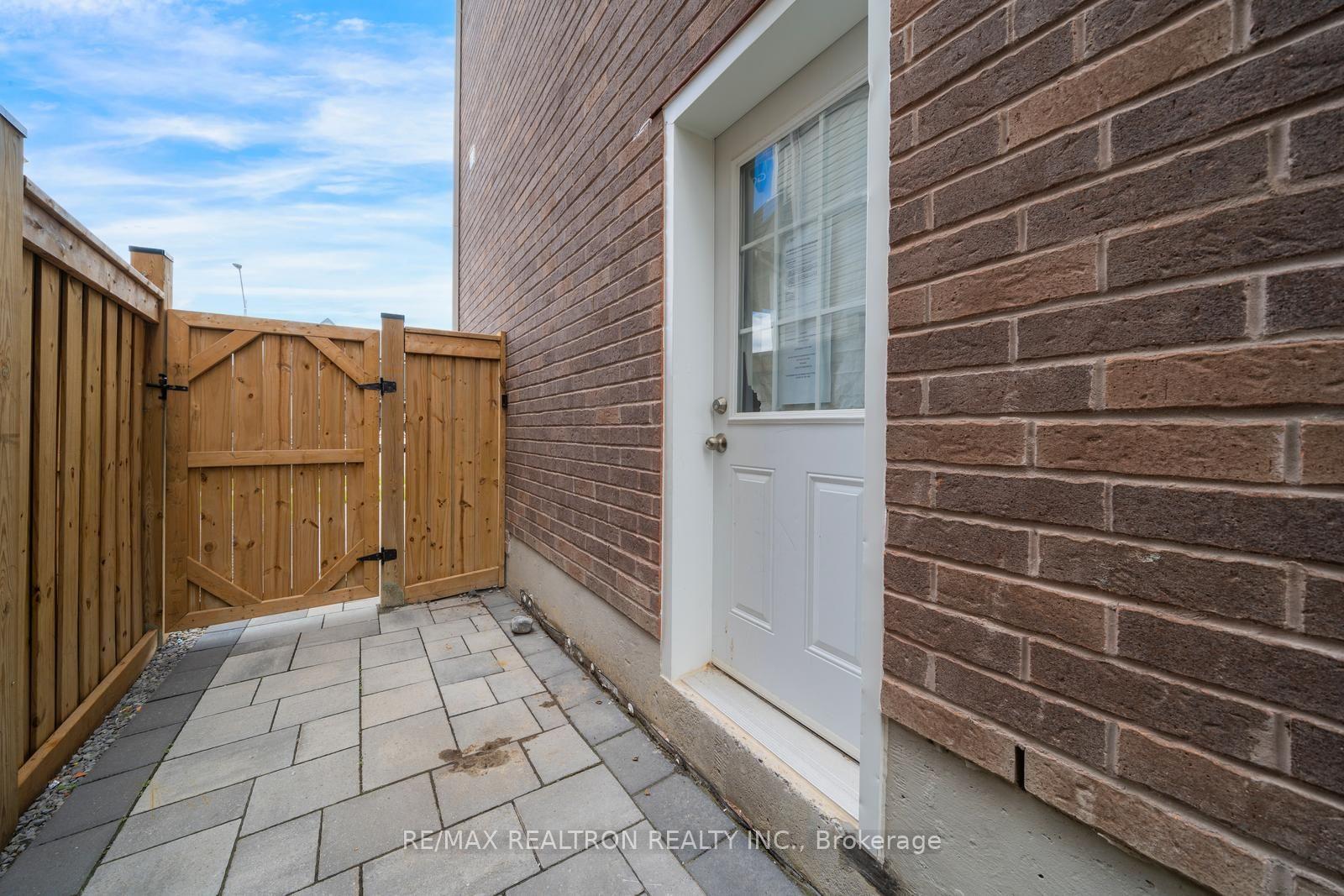 Photo 48 of 295 Northglen Boulevard, Clarington, Bowmanville — HOMEH