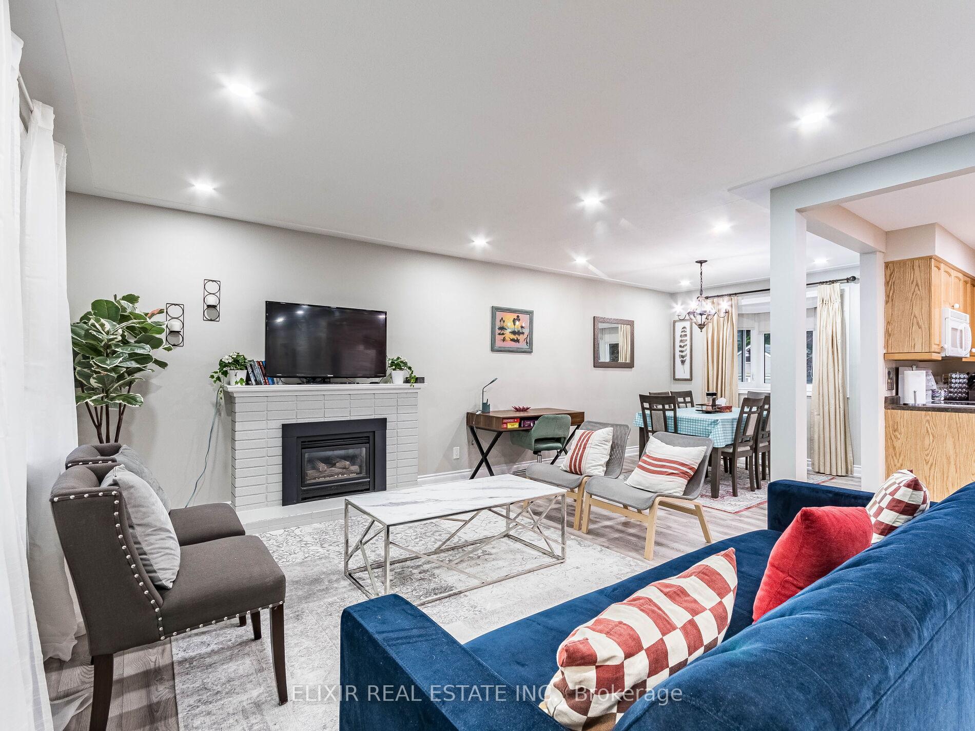 Photo 4 of Unit (Main Level), 686 Cedar Avenue, Burlington, LaSalle — HOMEH