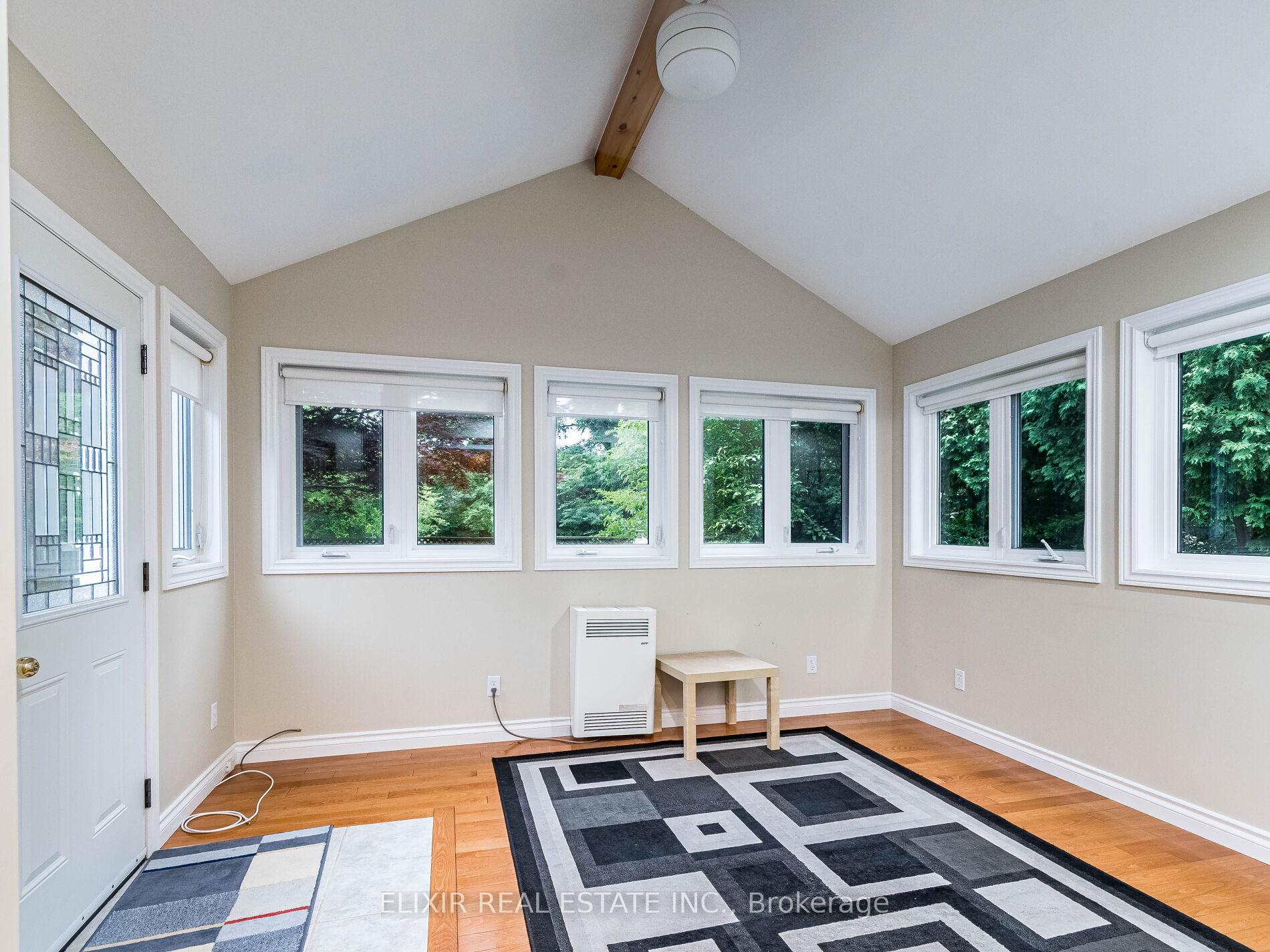 Photo 14 of Unit (Main Level), 686 Cedar Avenue, Burlington, LaSalle — HOMEH