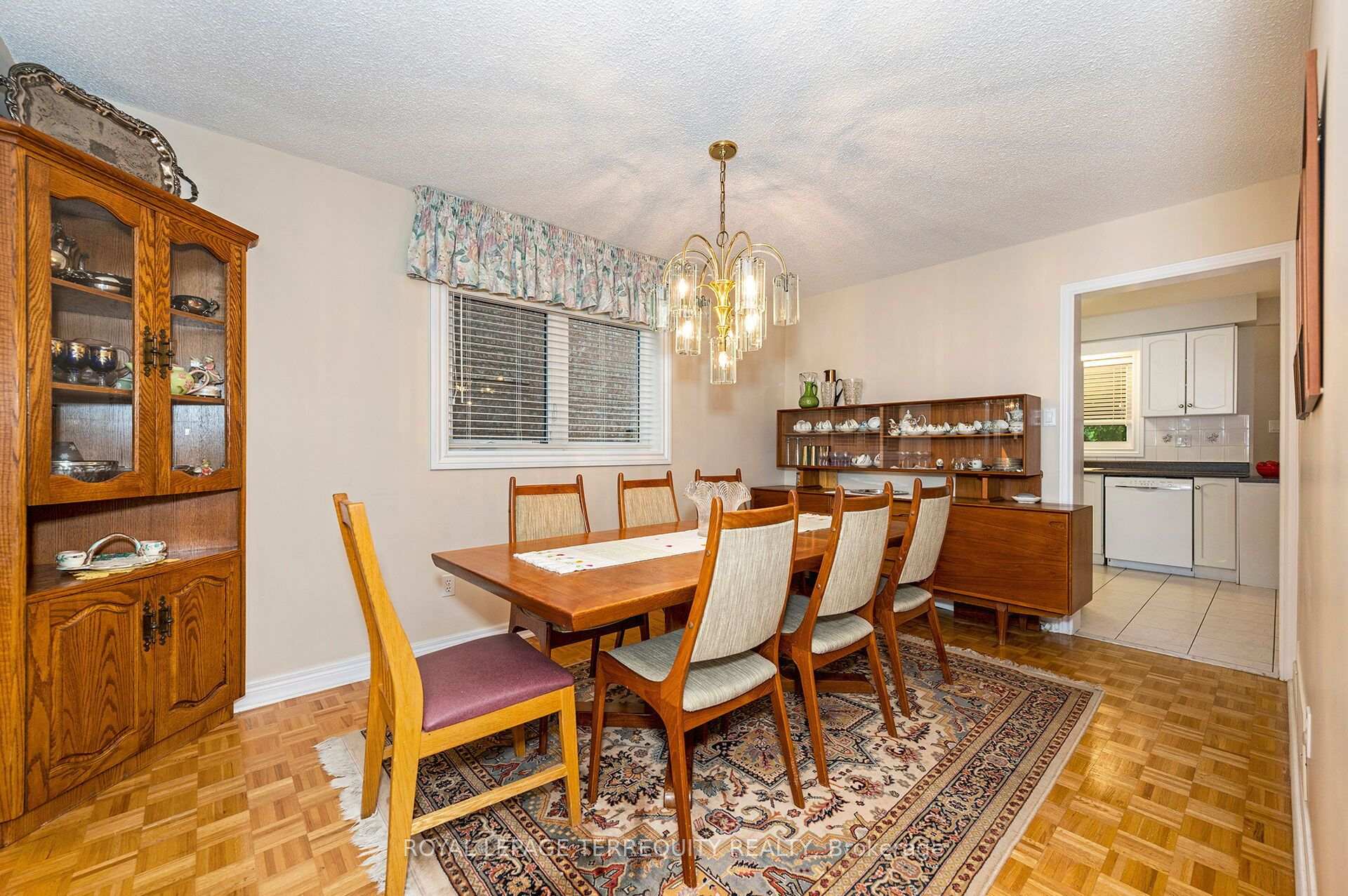 Photo 11 of 66 Gates Road, Vaughan, West Woodbridge — HOMEH