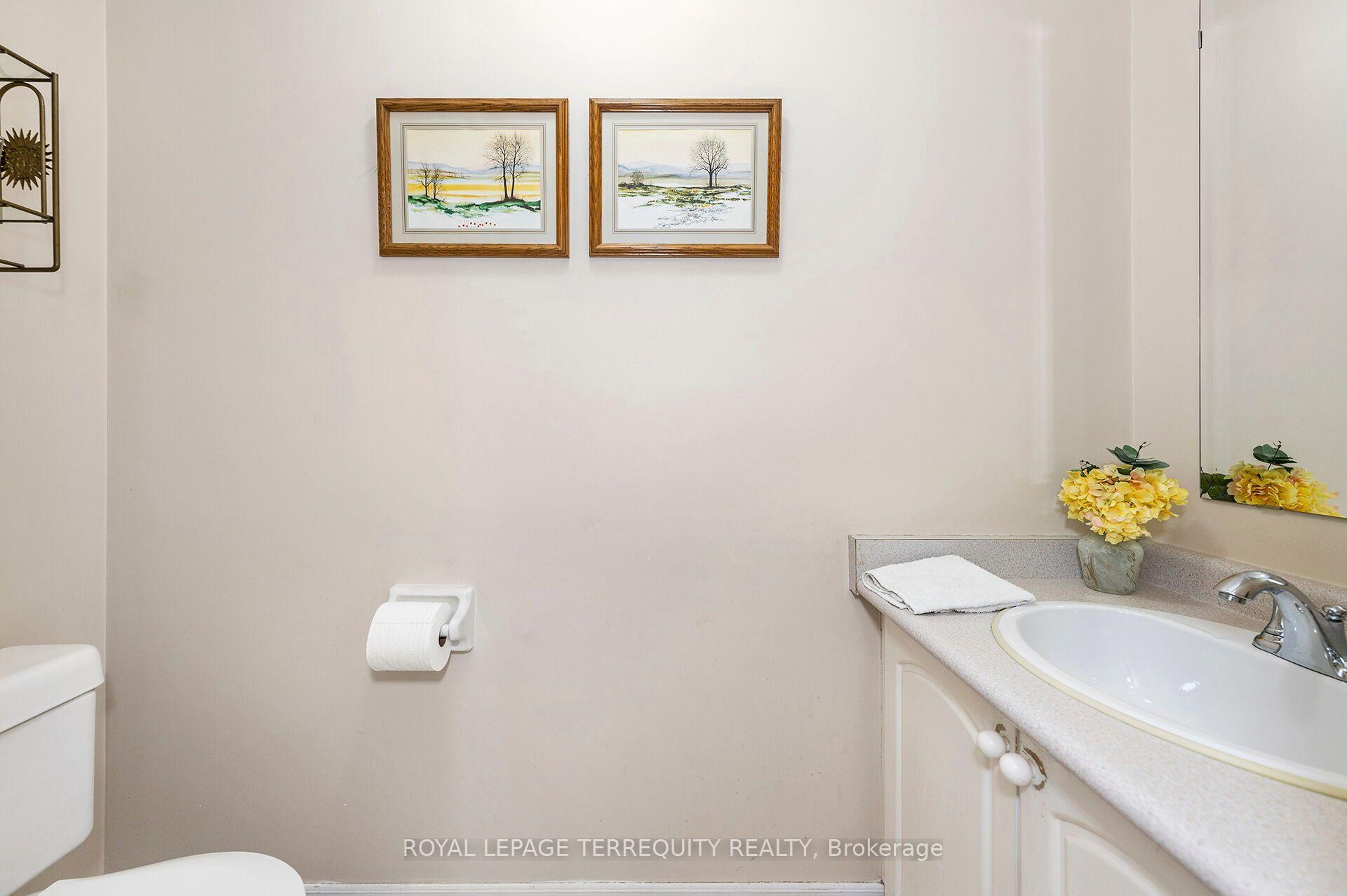Photo 16 of 66 Gates Road, Vaughan, West Woodbridge — HOMEH