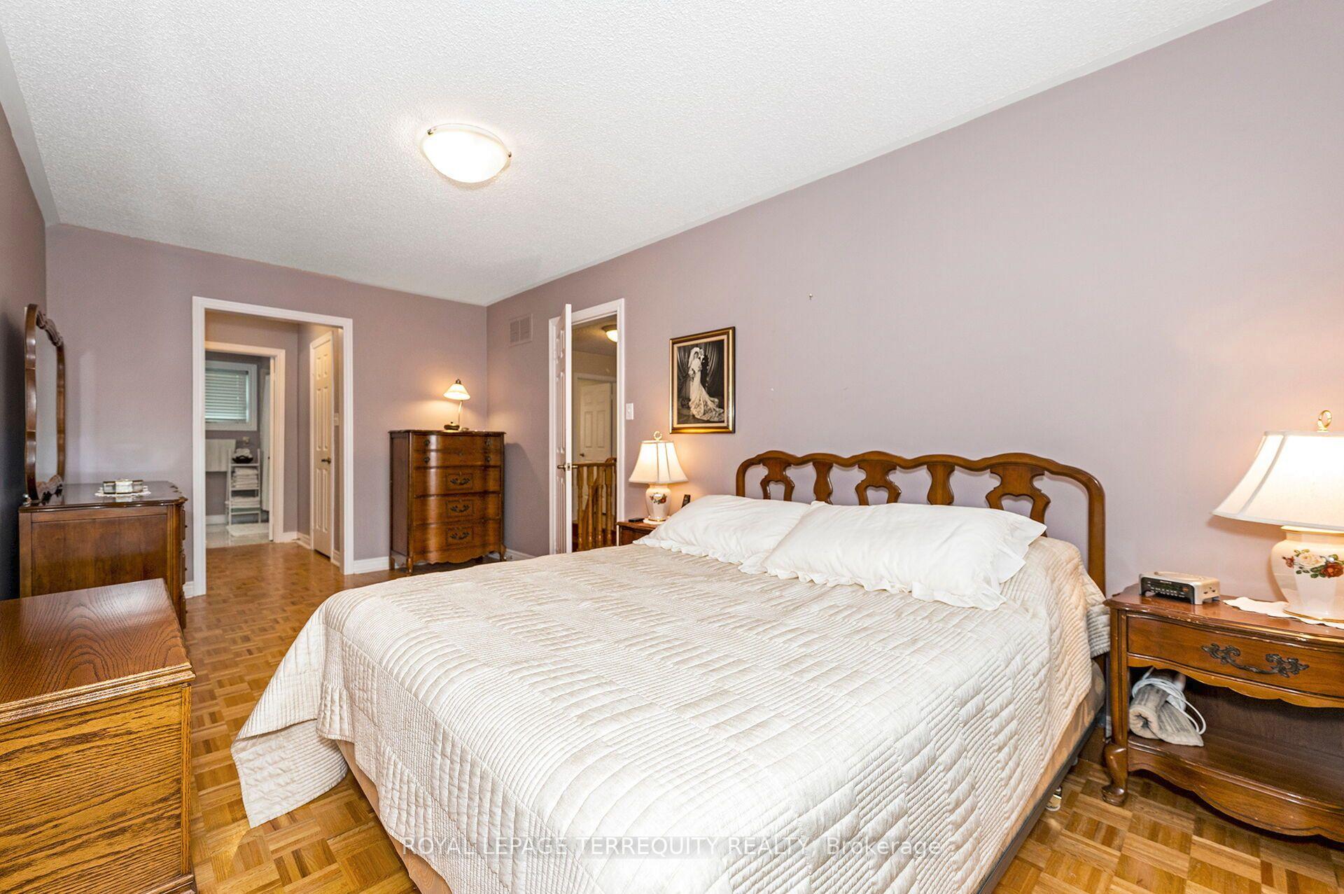 Photo 17 of 66 Gates Road, Vaughan, West Woodbridge — HOMEH
