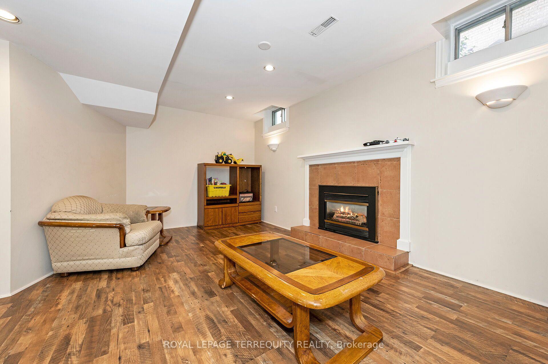 Photo 27 of 66 Gates Road, Vaughan, West Woodbridge — HOMEH