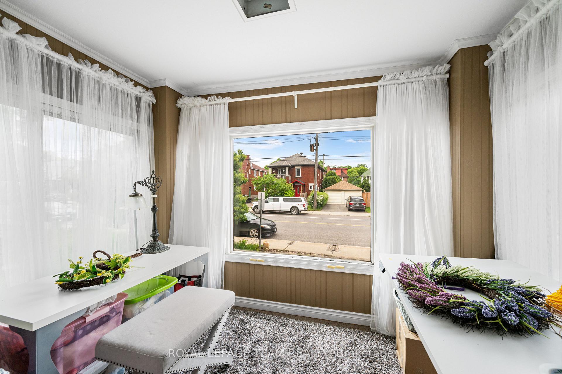 Photo 6 of Unit Unit 1, 447 Holland Avenue, Ottawa, Civic Hospital — HOMEH