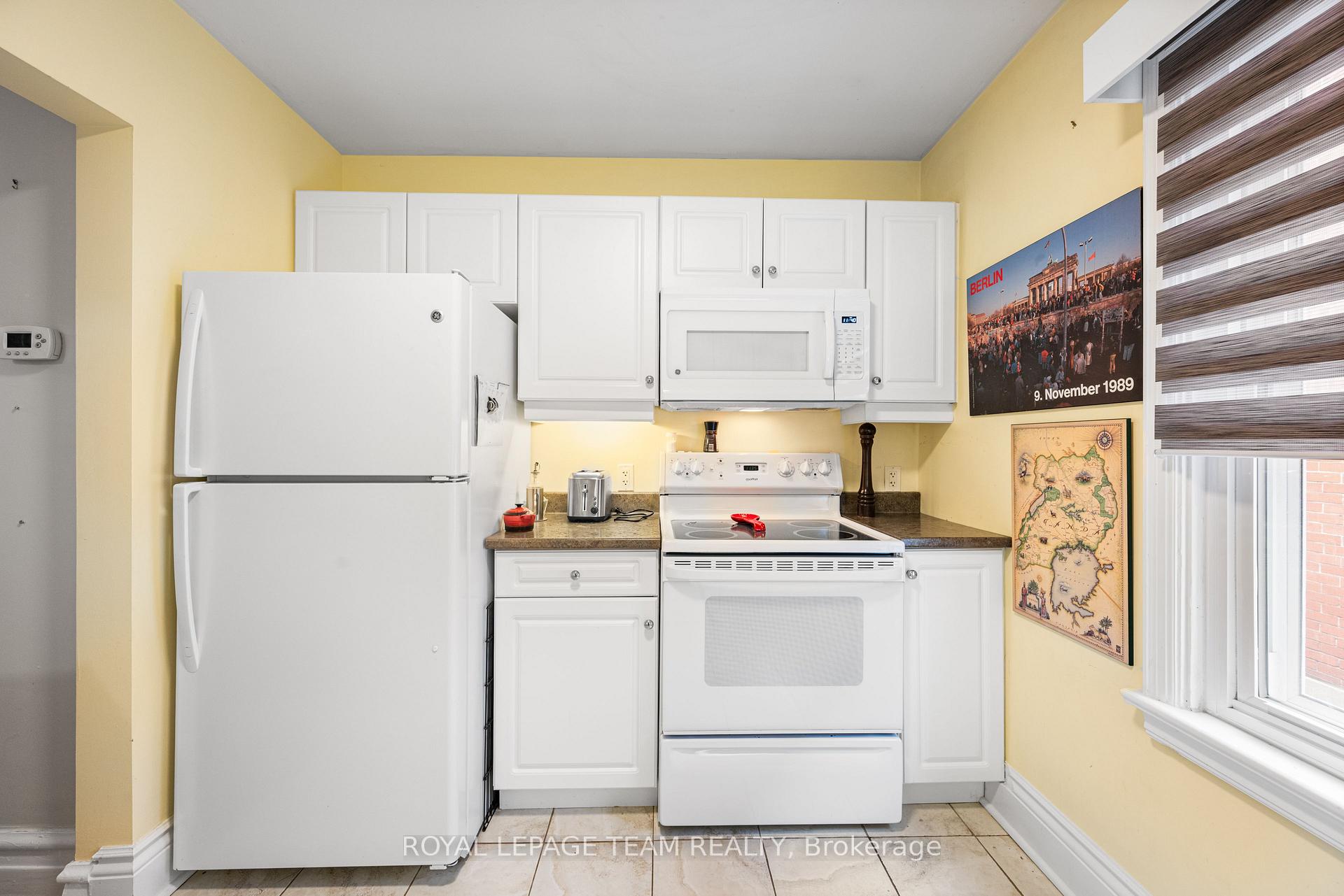 Photo 10 of Unit Unit 1, 447 Holland Avenue, Ottawa, Civic Hospital — HOMEH