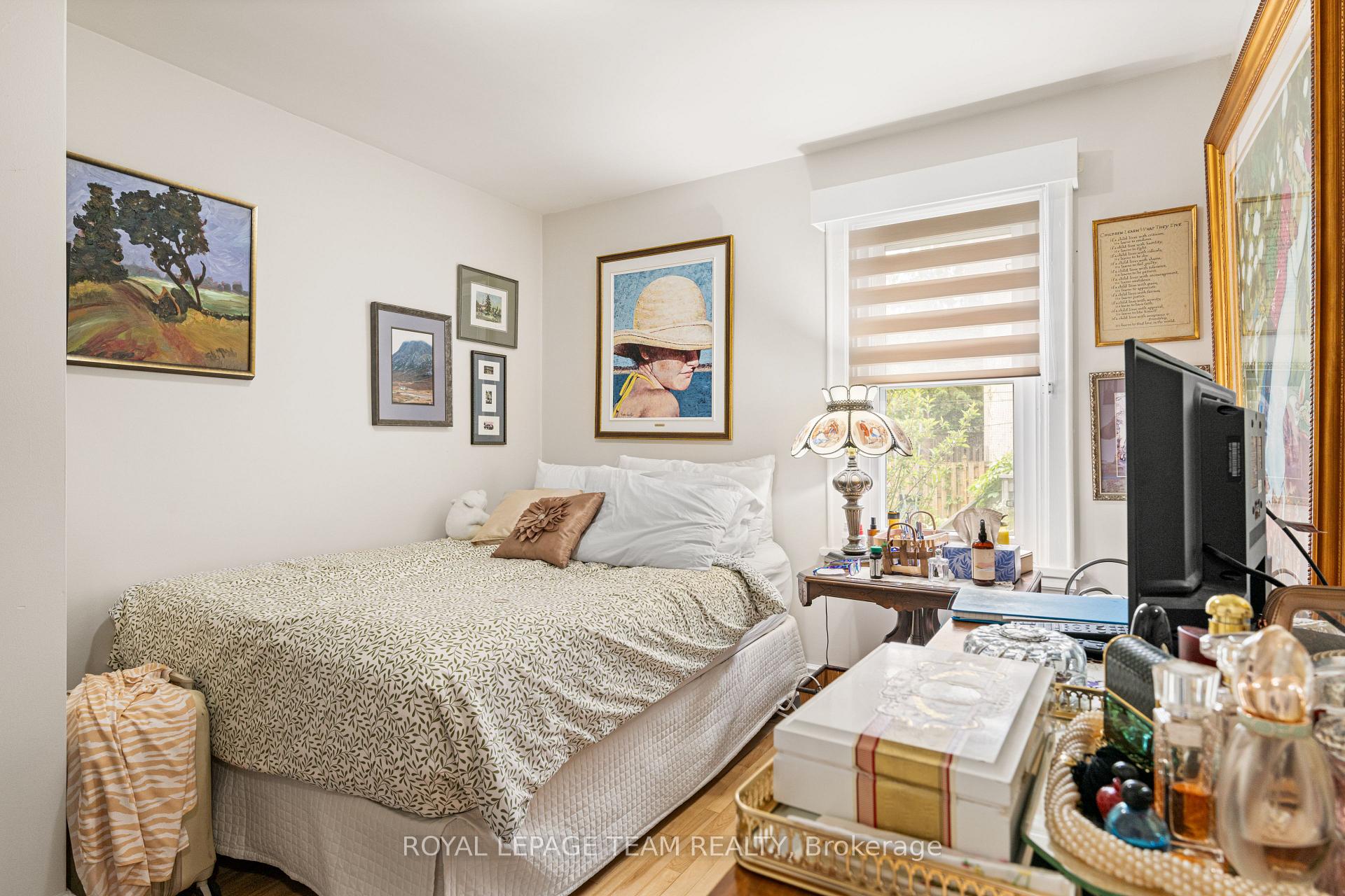 Photo 12 of Unit Unit 1, 447 Holland Avenue, Ottawa, Civic Hospital — HOMEH