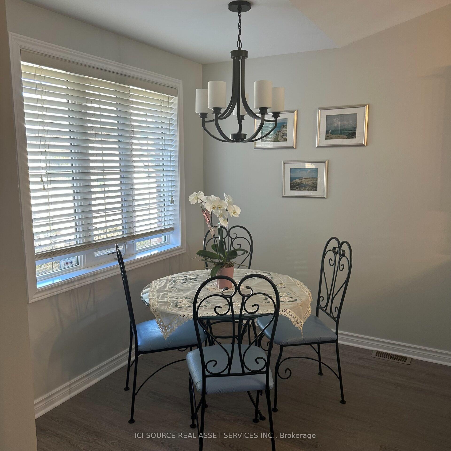 Photo 12 of 1576 Blue Heron Drive, Windsor — HOMEH