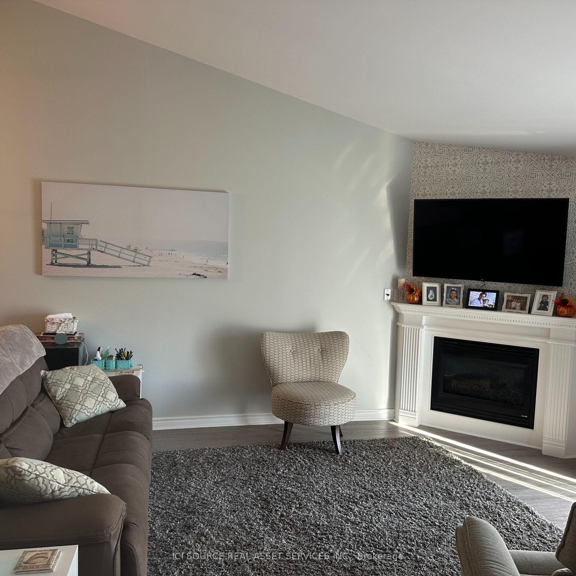 Photo 16 of 1576 Blue Heron Drive, Windsor — HOMEH