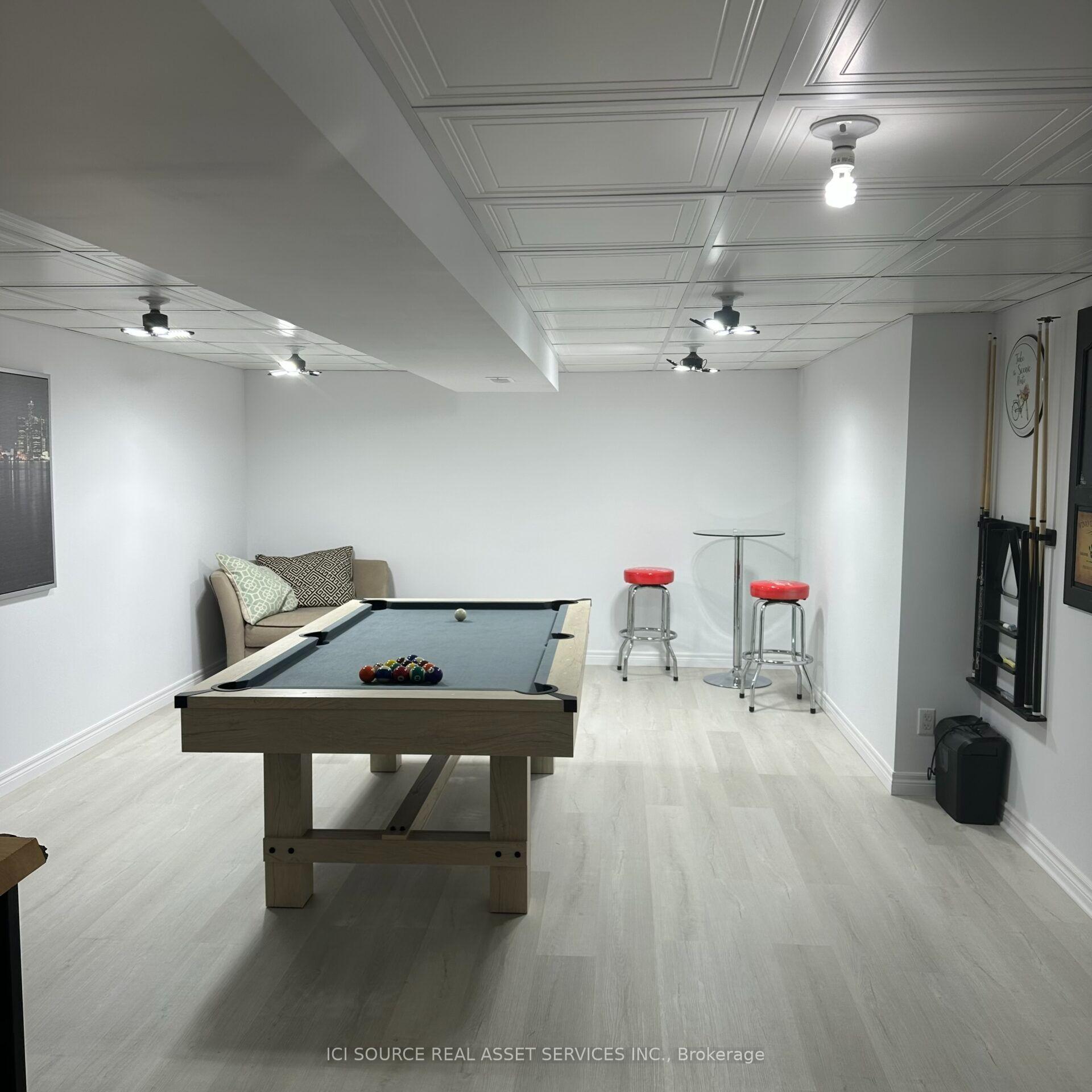 Photo 32 of 1576 Blue Heron Drive, Windsor — HOMEH