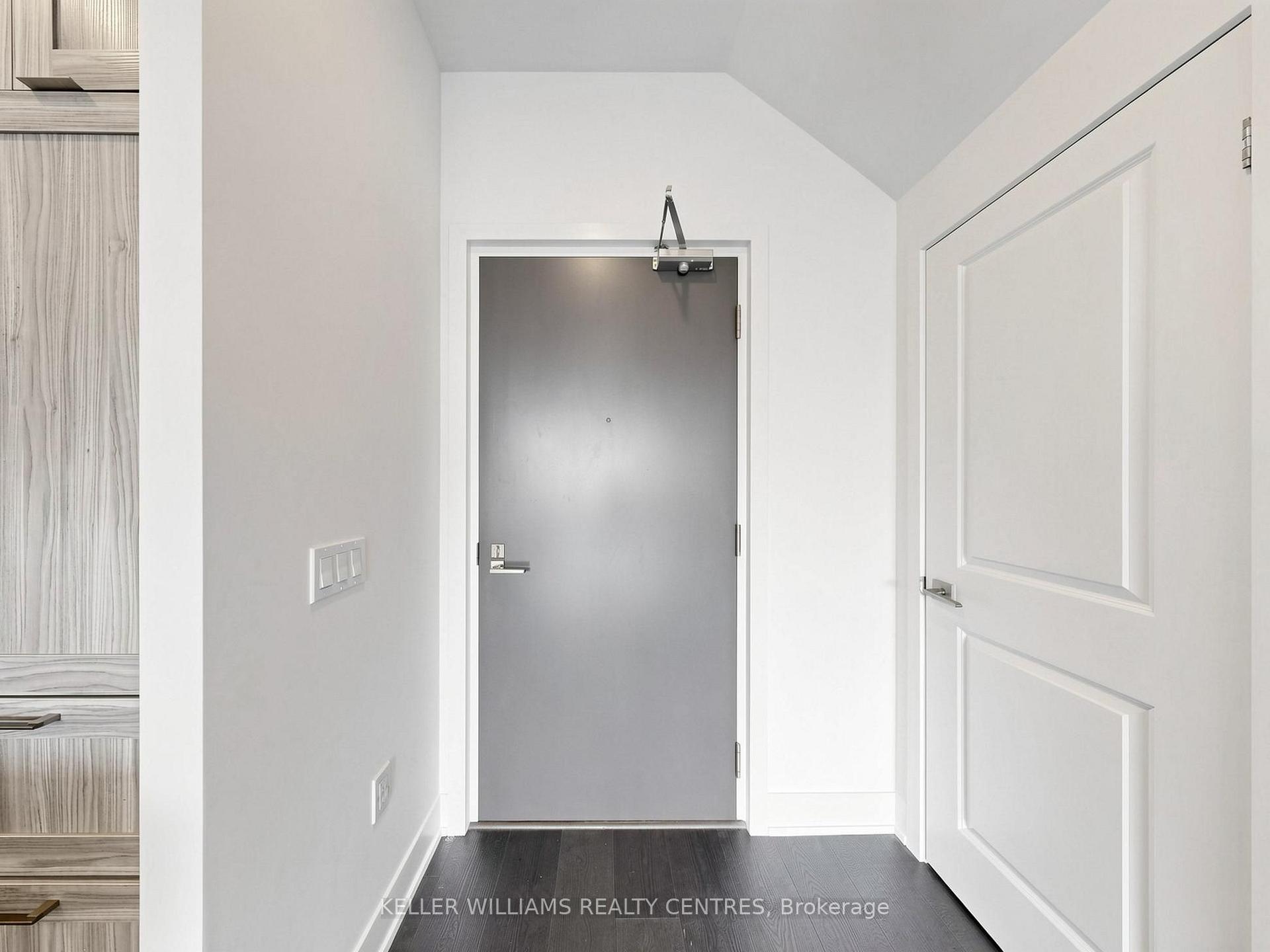Photo 3 of Unit 108, 2908 Highway 7 Road, Vaughan, Concord — HOMEH